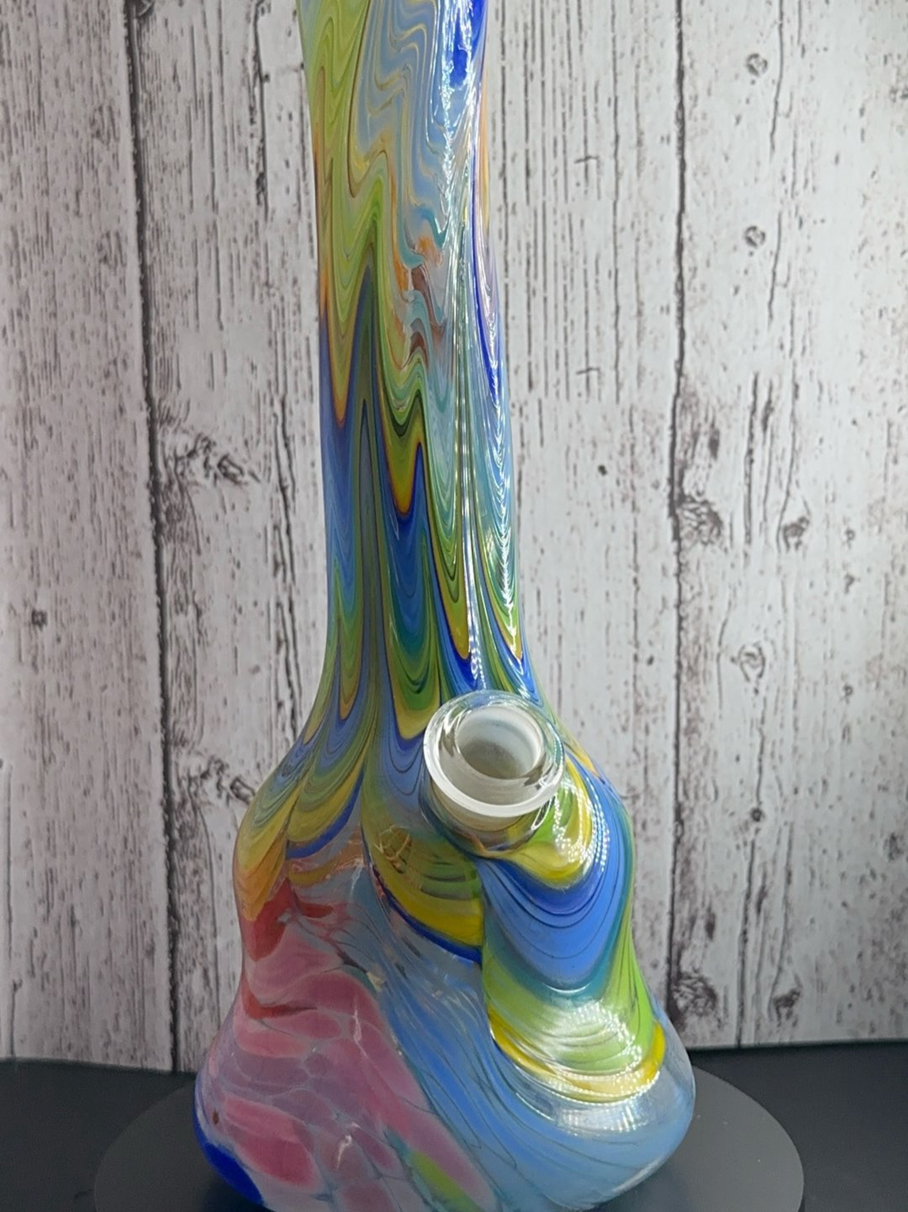 Preview pic of Beautiful Bell Bong