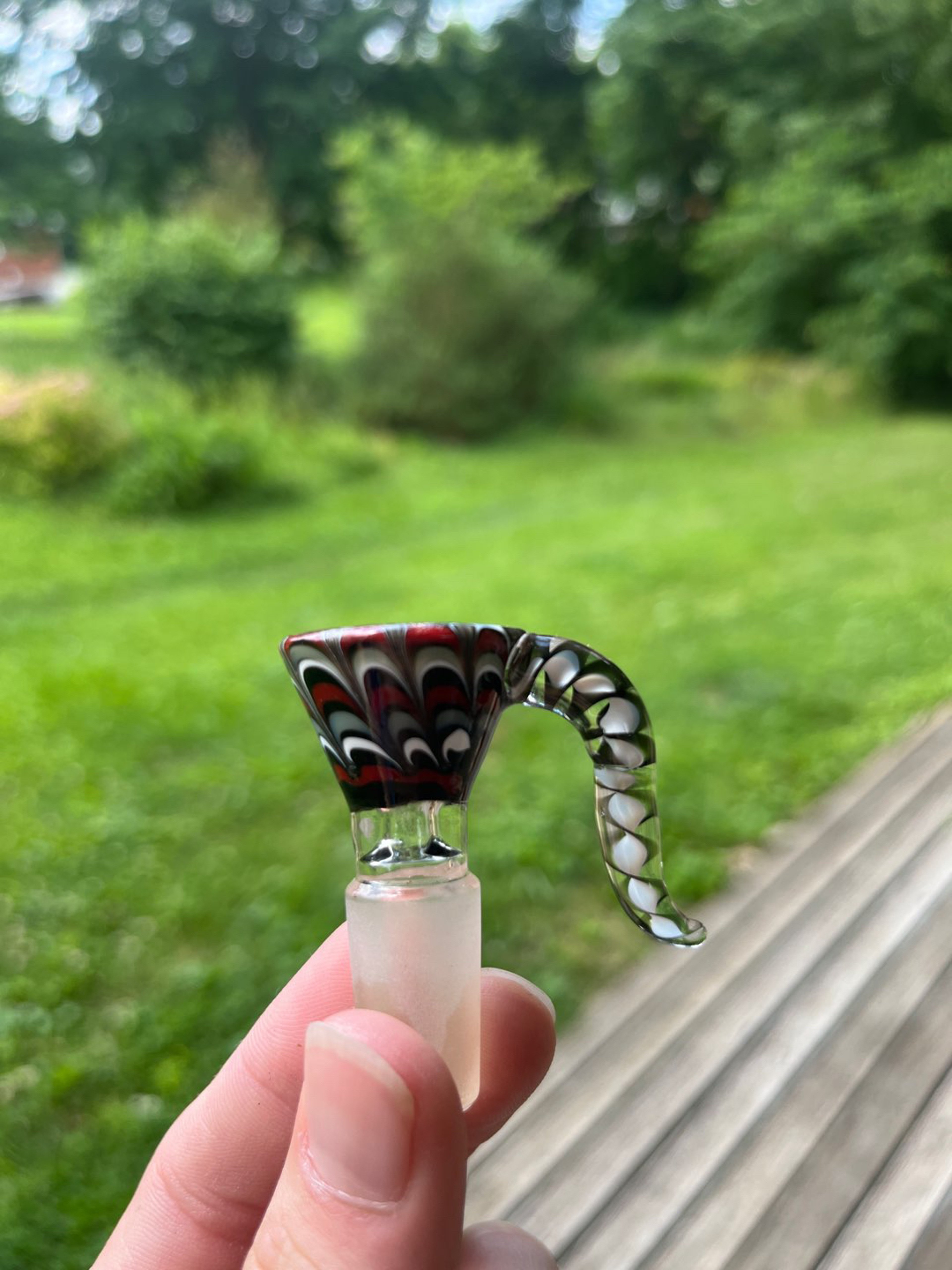 Preview pic of 14 mm horned bowl
