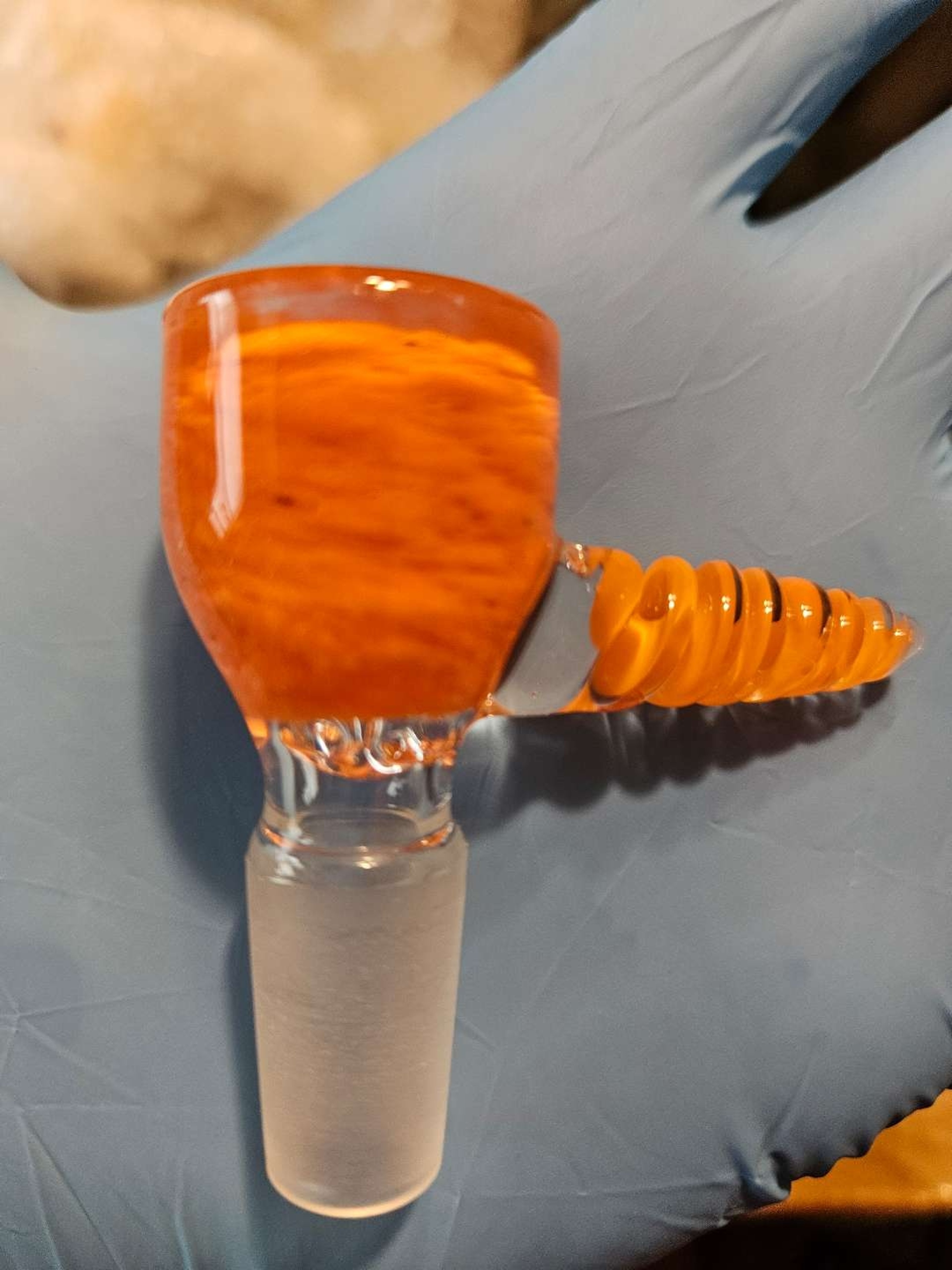 Preview pic of Blood Orange 4 Hole Flower Slide