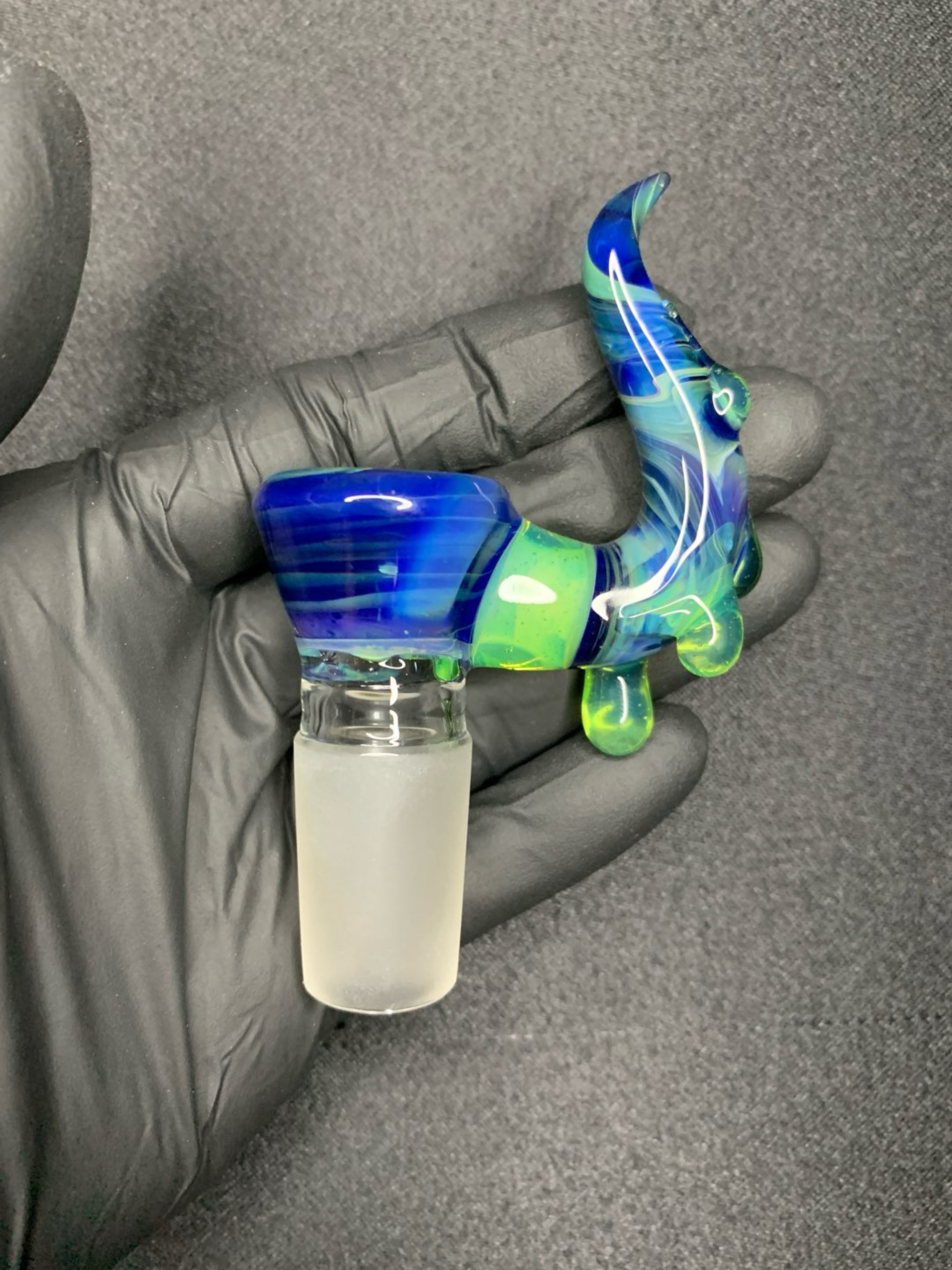 Preview pic of Irrid/Opal Lime 18mm slide