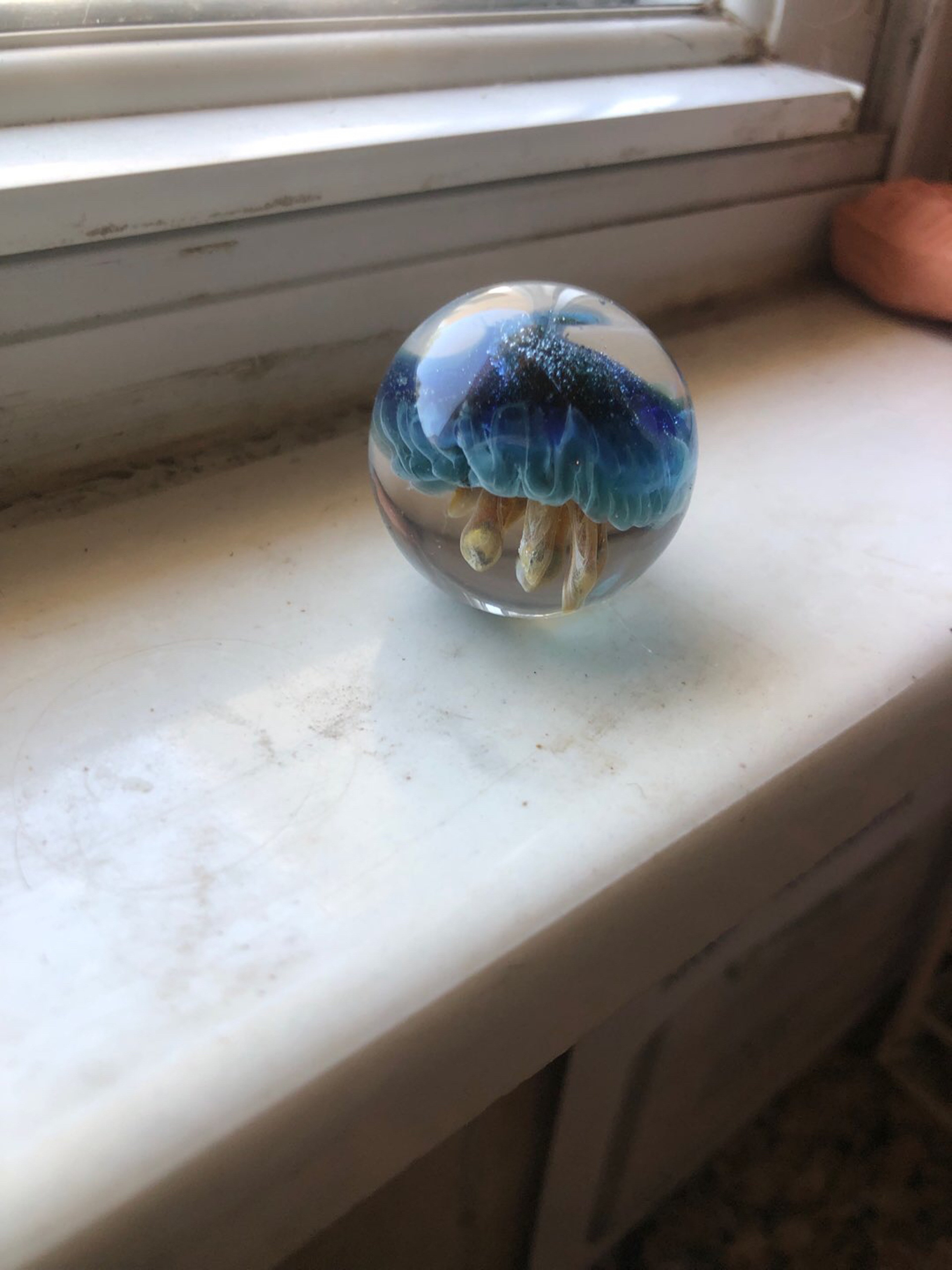 Preview pic of Yellow stinger jelly marble