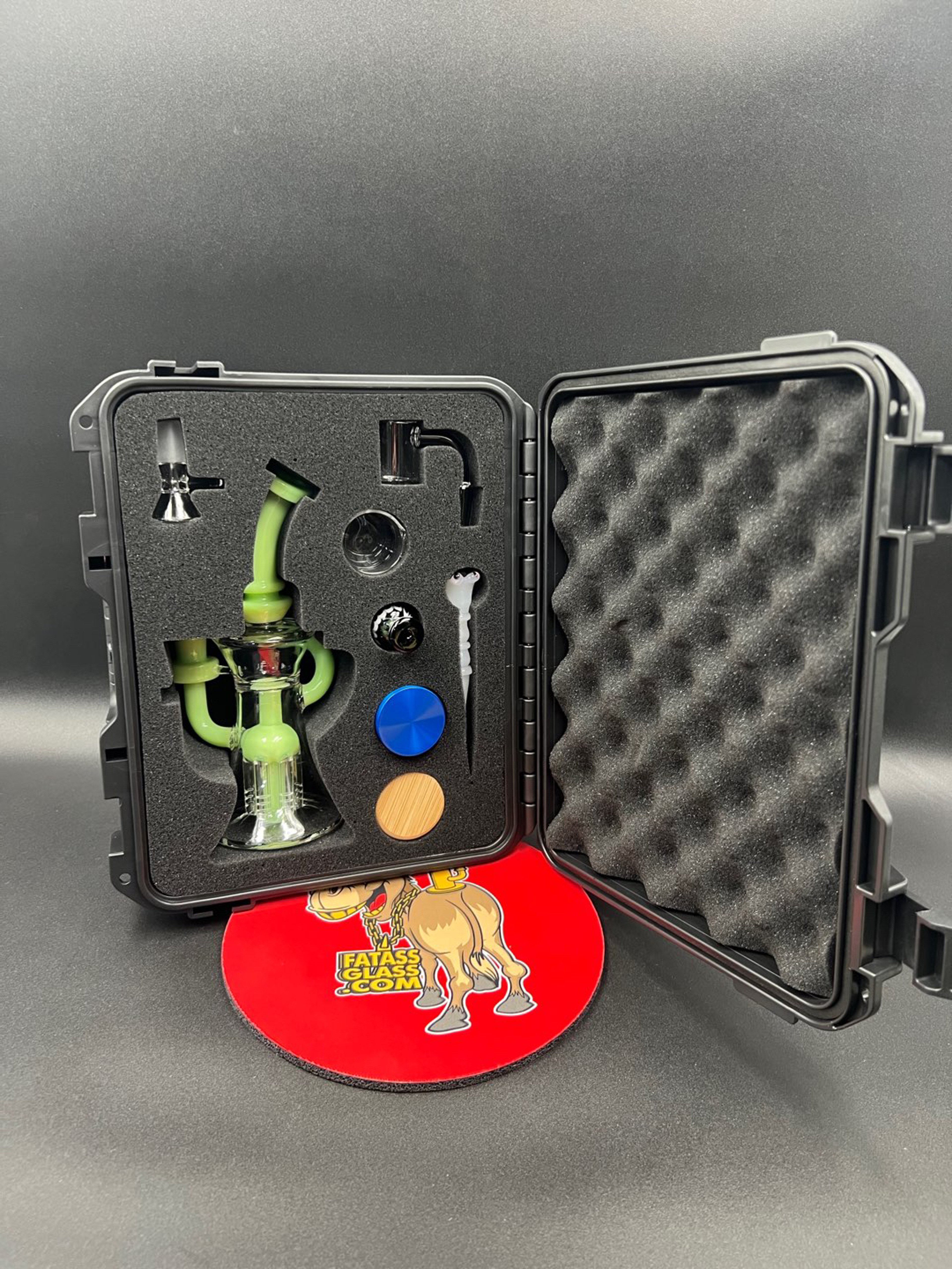 Preview pic of 8” Crave Glass Recycler Set w. Hard Plastic Padded Case