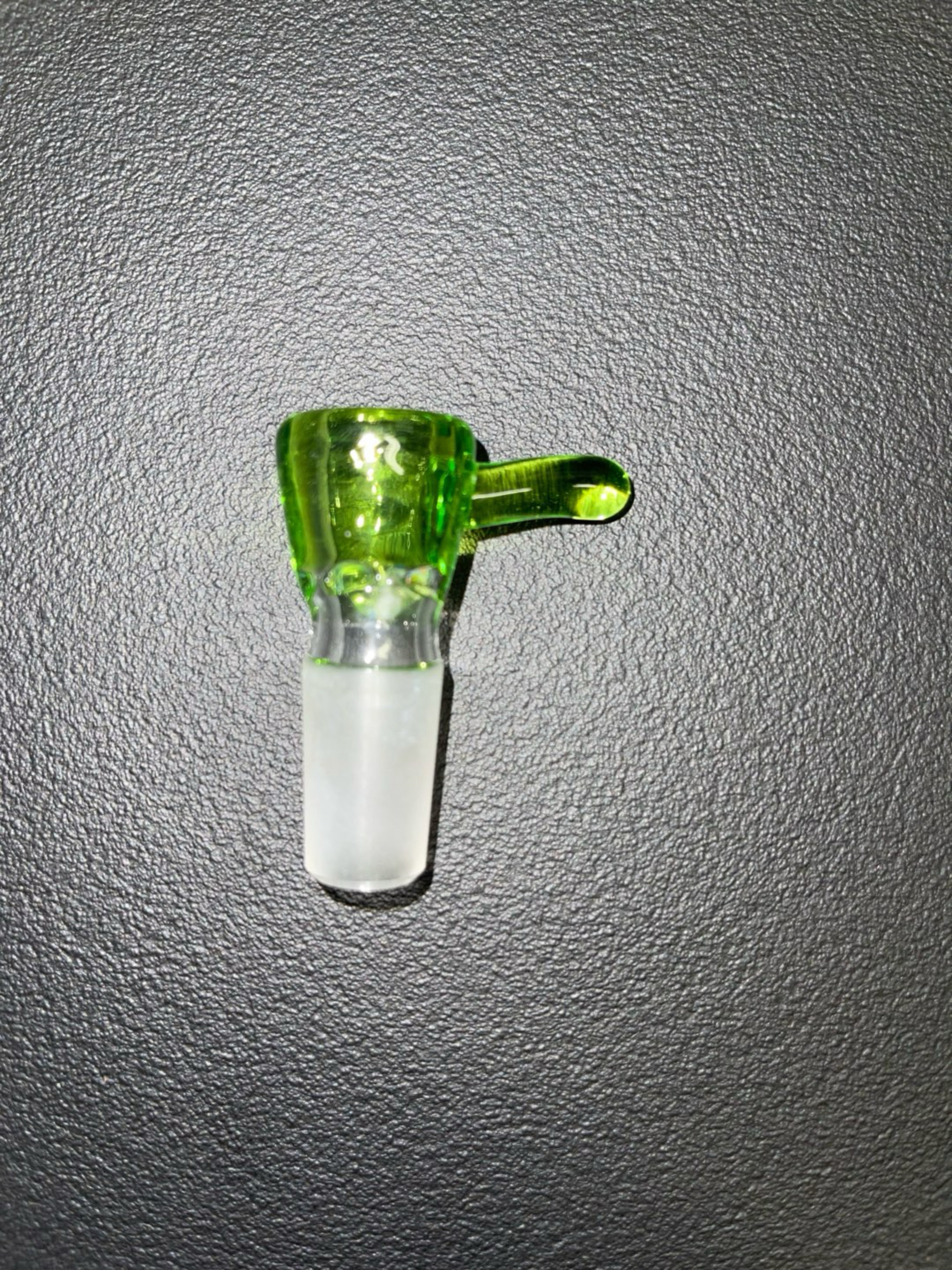 Preview pic of 14mm 4 hole bowl piece