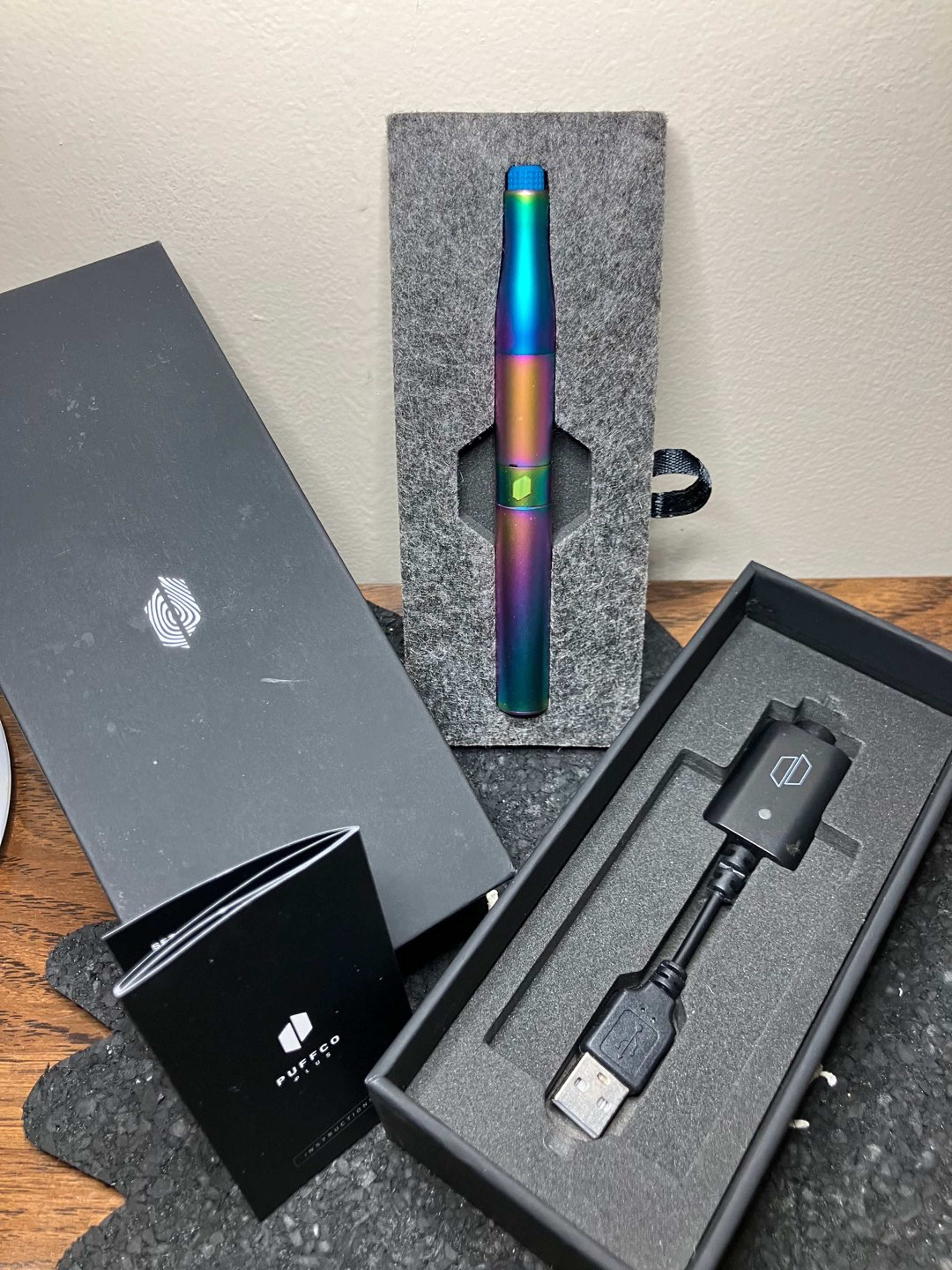 Preview pic of Puffco Plus (Vision edition)