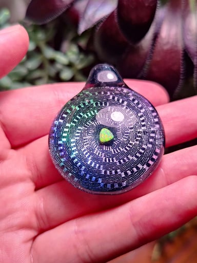 Preview pic of Subtl Fire Opal Pendant