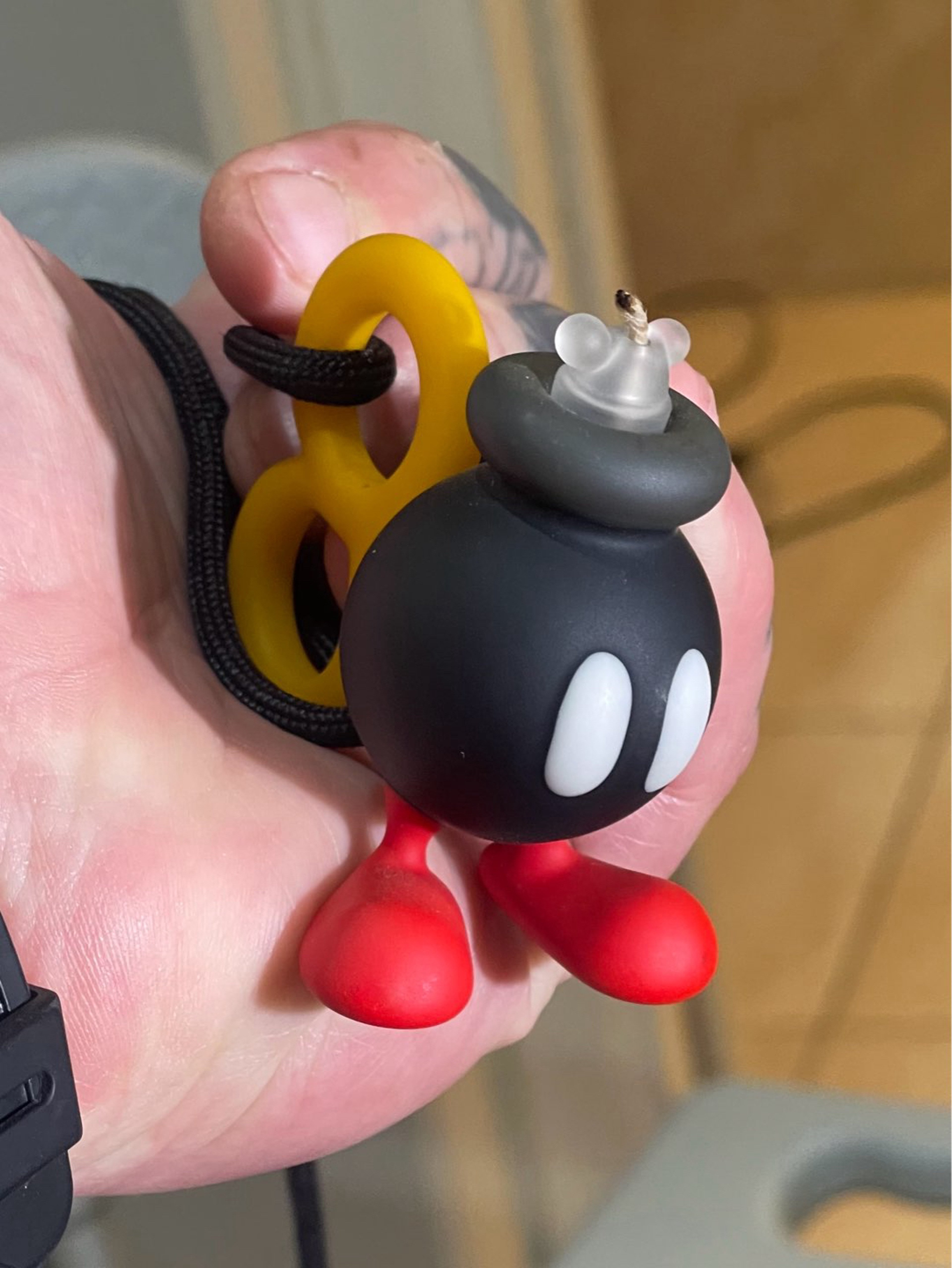 Preview pic of Pav Glass Bomb-Omb Pendant W/ HempWick Inside