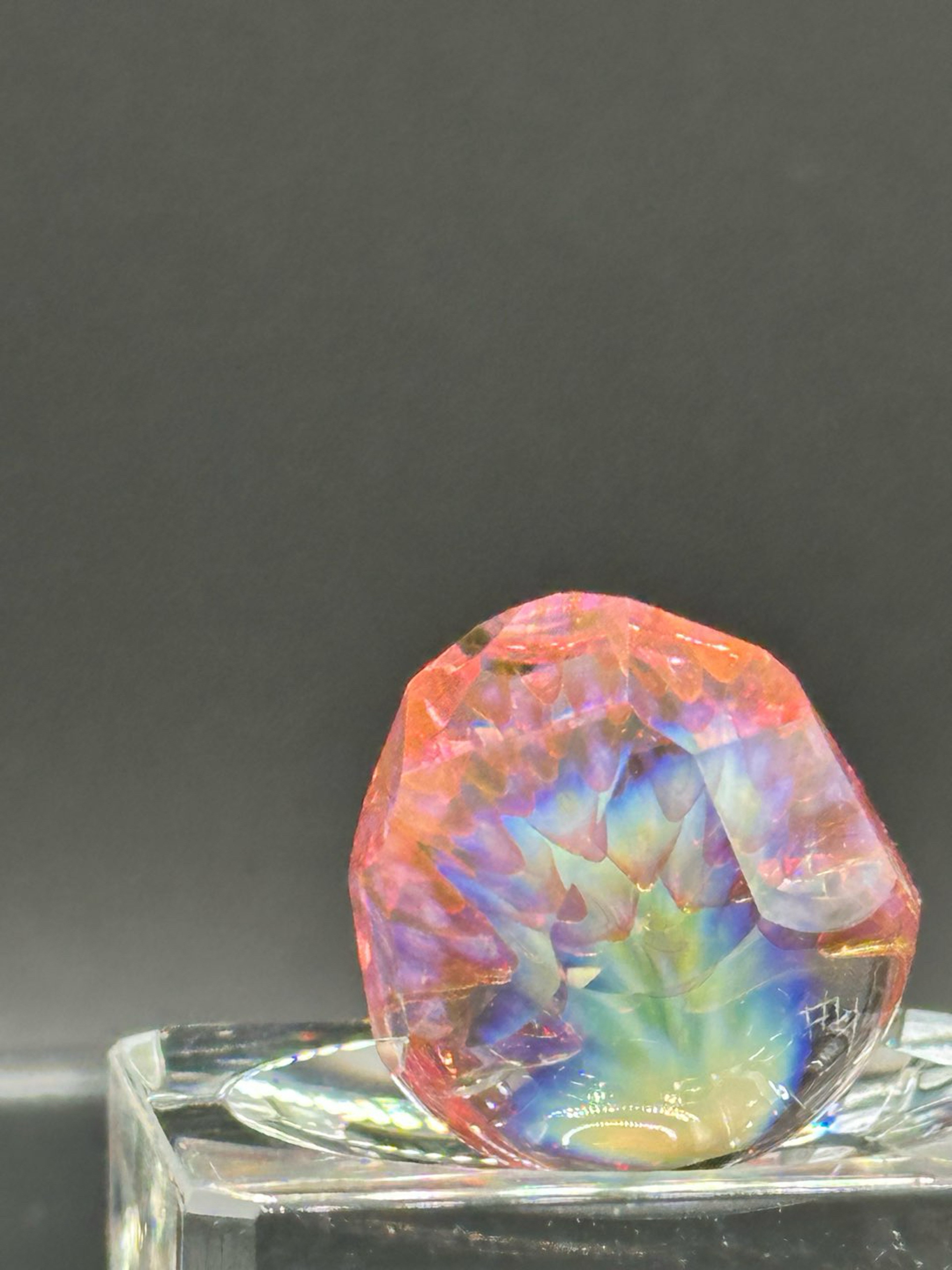 Preview pic of Swank Glass Faceted Slurper