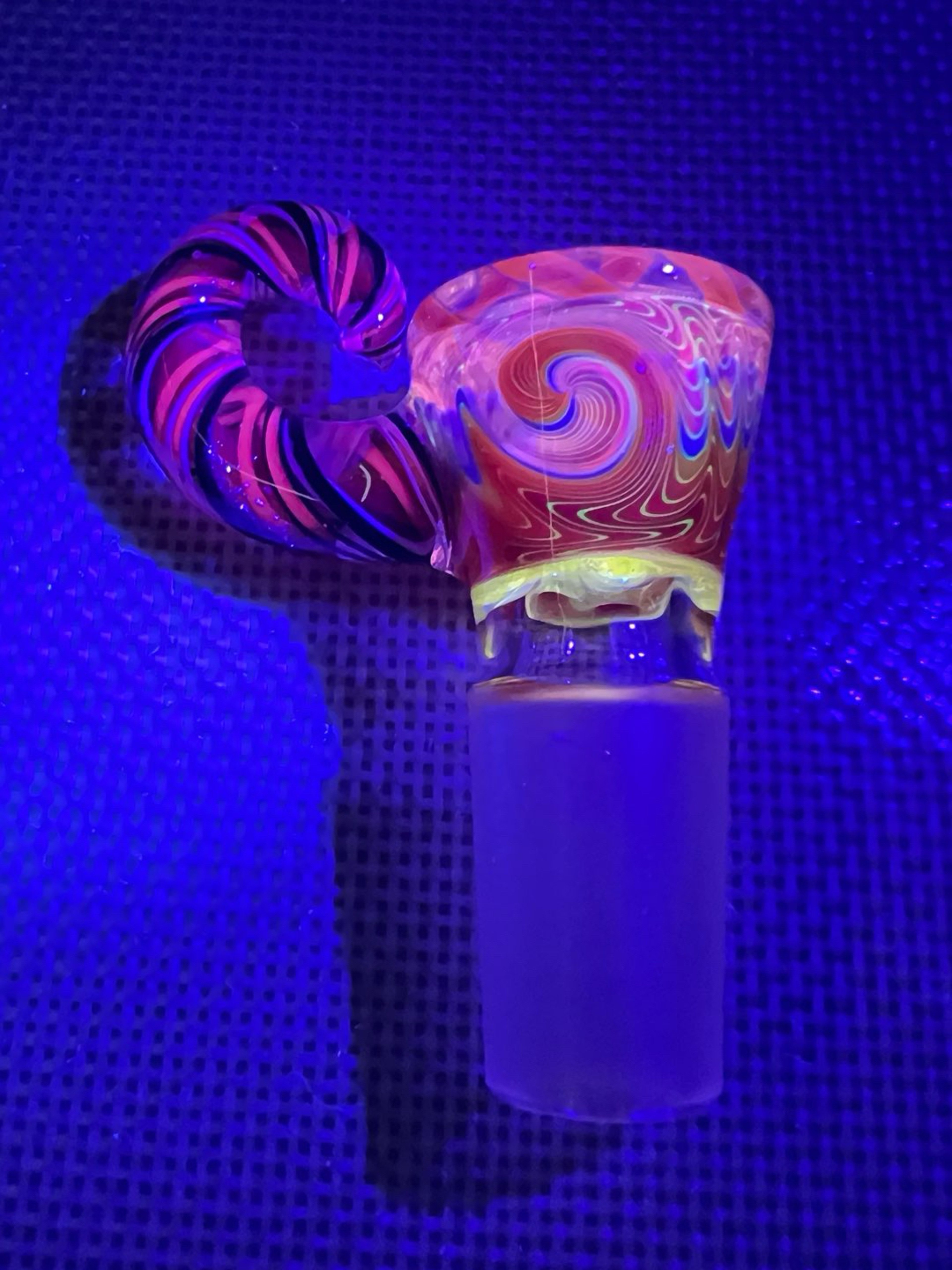 Preview pic of Willstar 18/4 UV Rainbow Wigwag slide