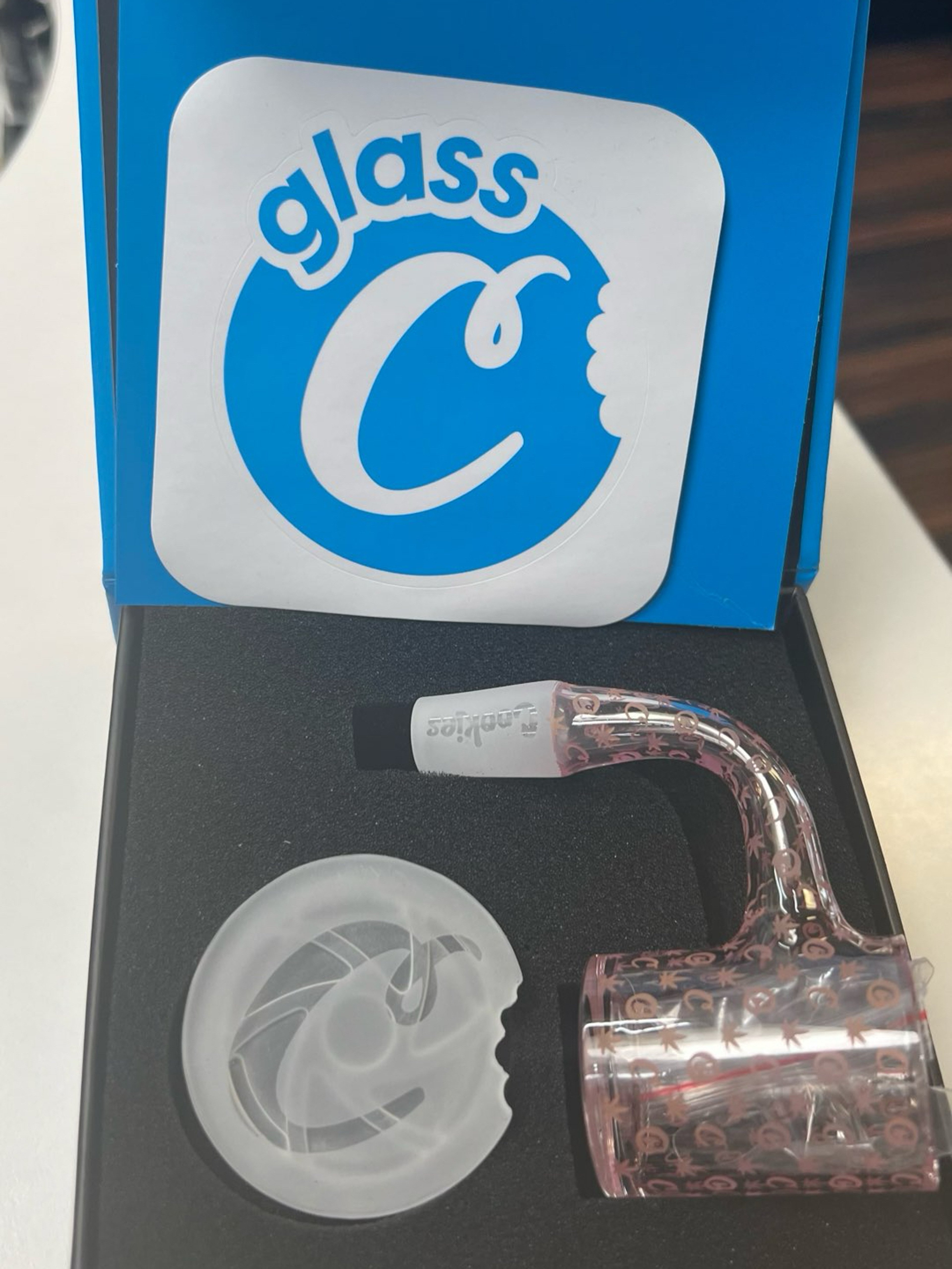 Preview pic of Cookies Gold Banger 30mm cap & pearls