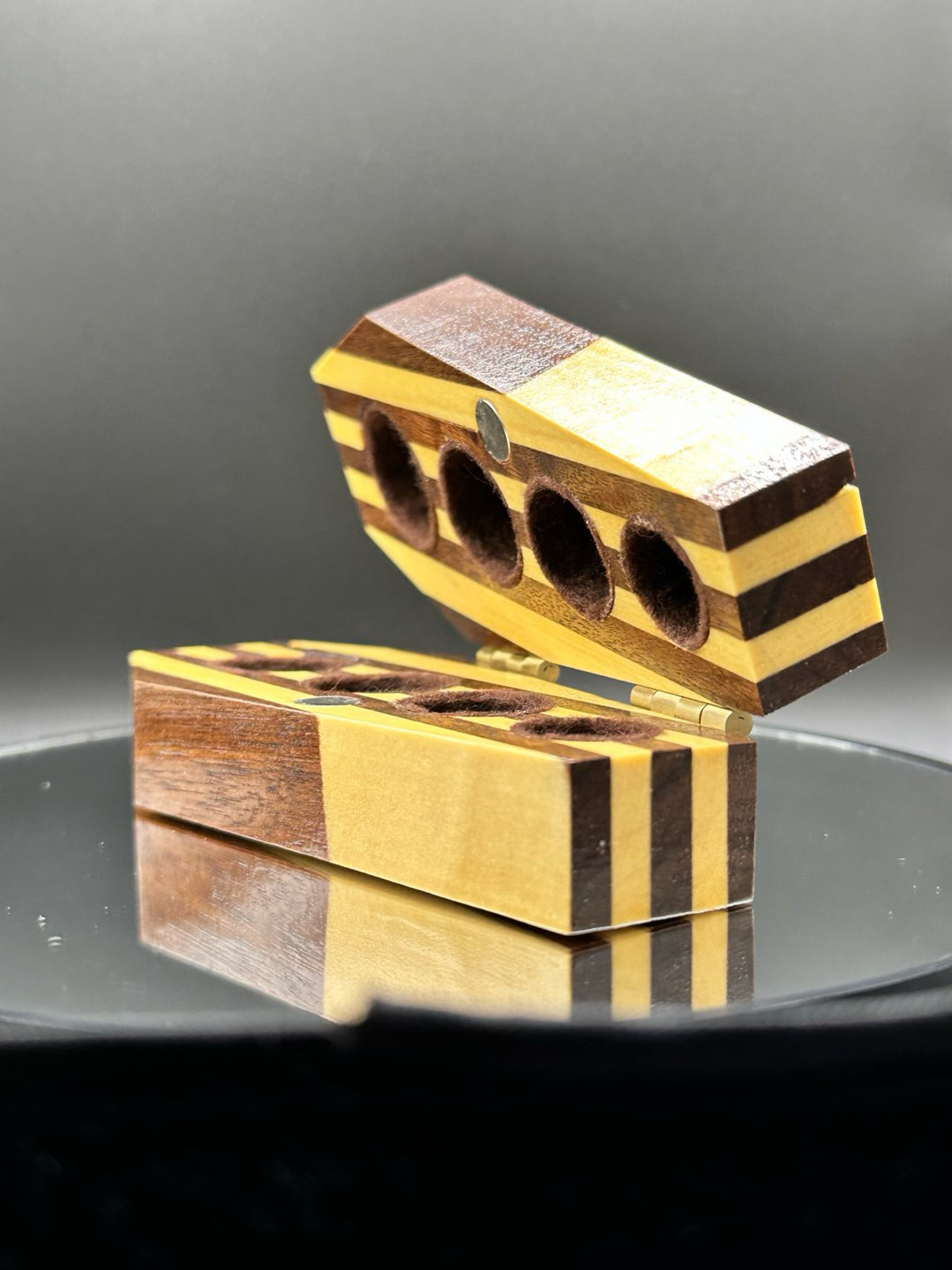 Preview pic of Brag box coffin