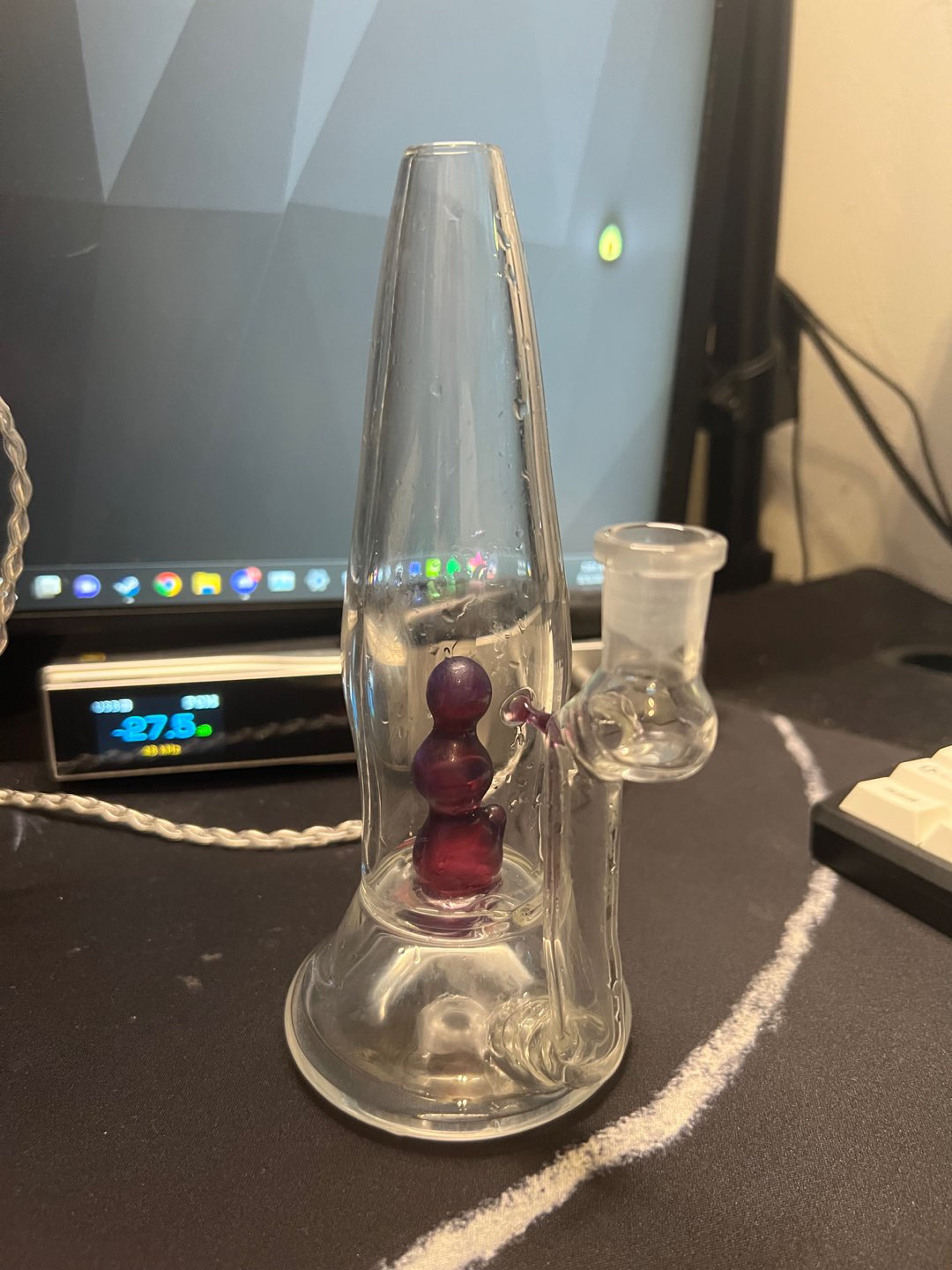 Preview pic of Lava Lamp | Guru Glass