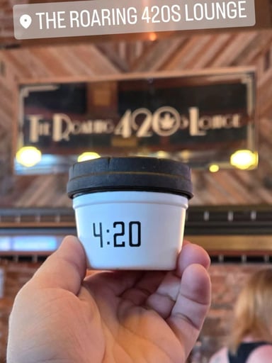 Preview pic of 4:20 4oz Re:Stash jar