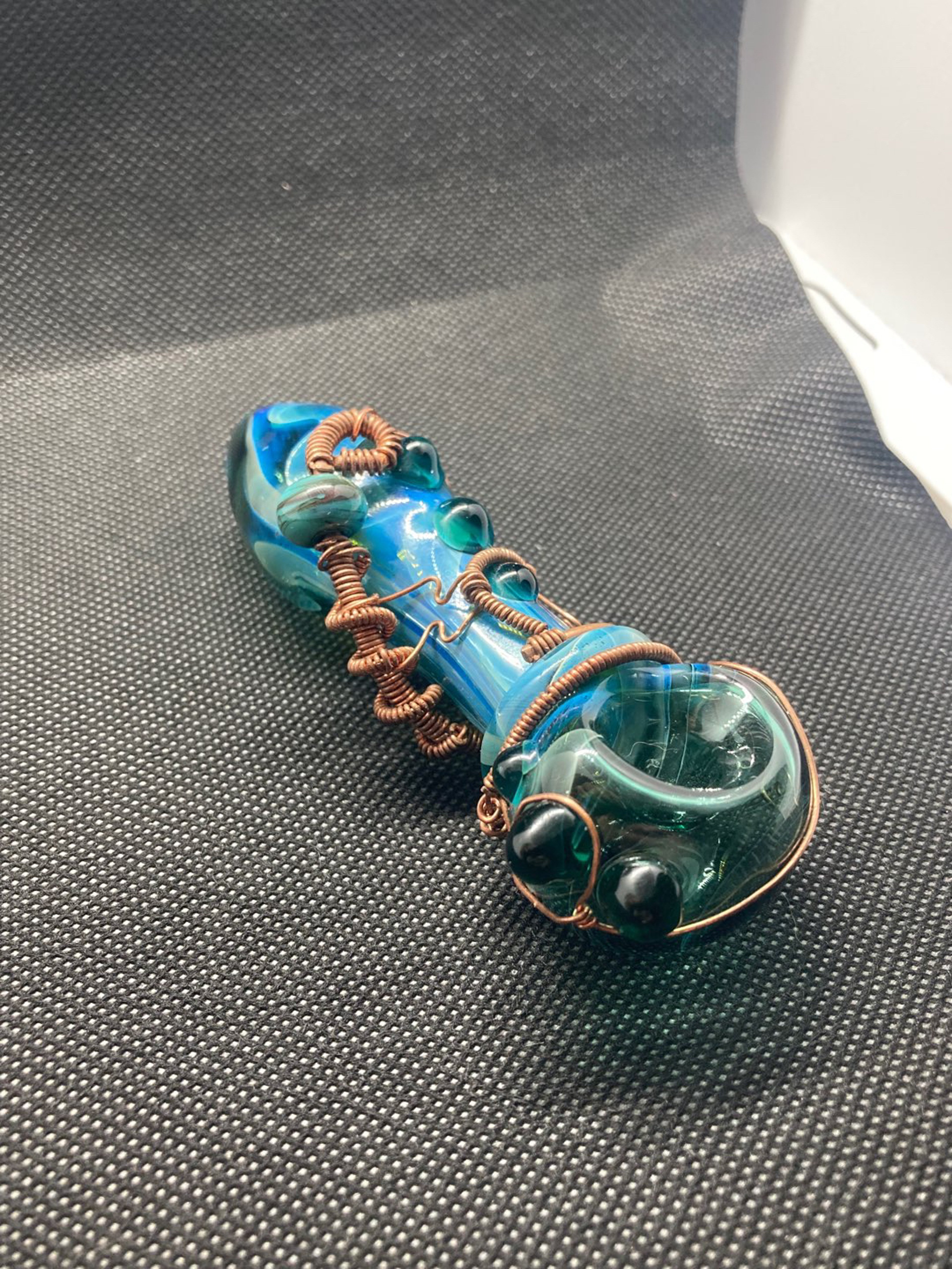 Preview pic of Wire wrapped spoon pipe