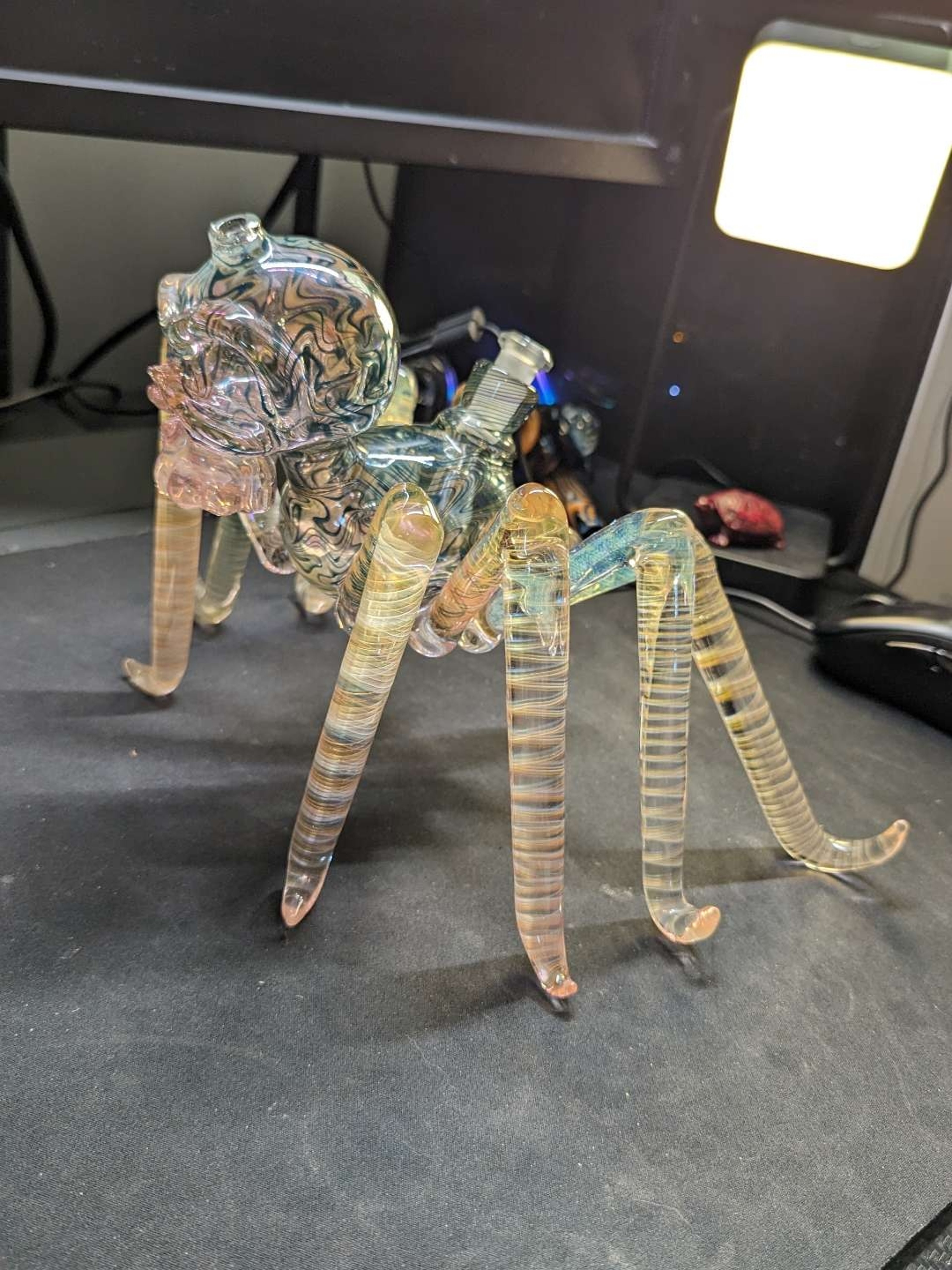 Preview pic of Kiebler spider skull