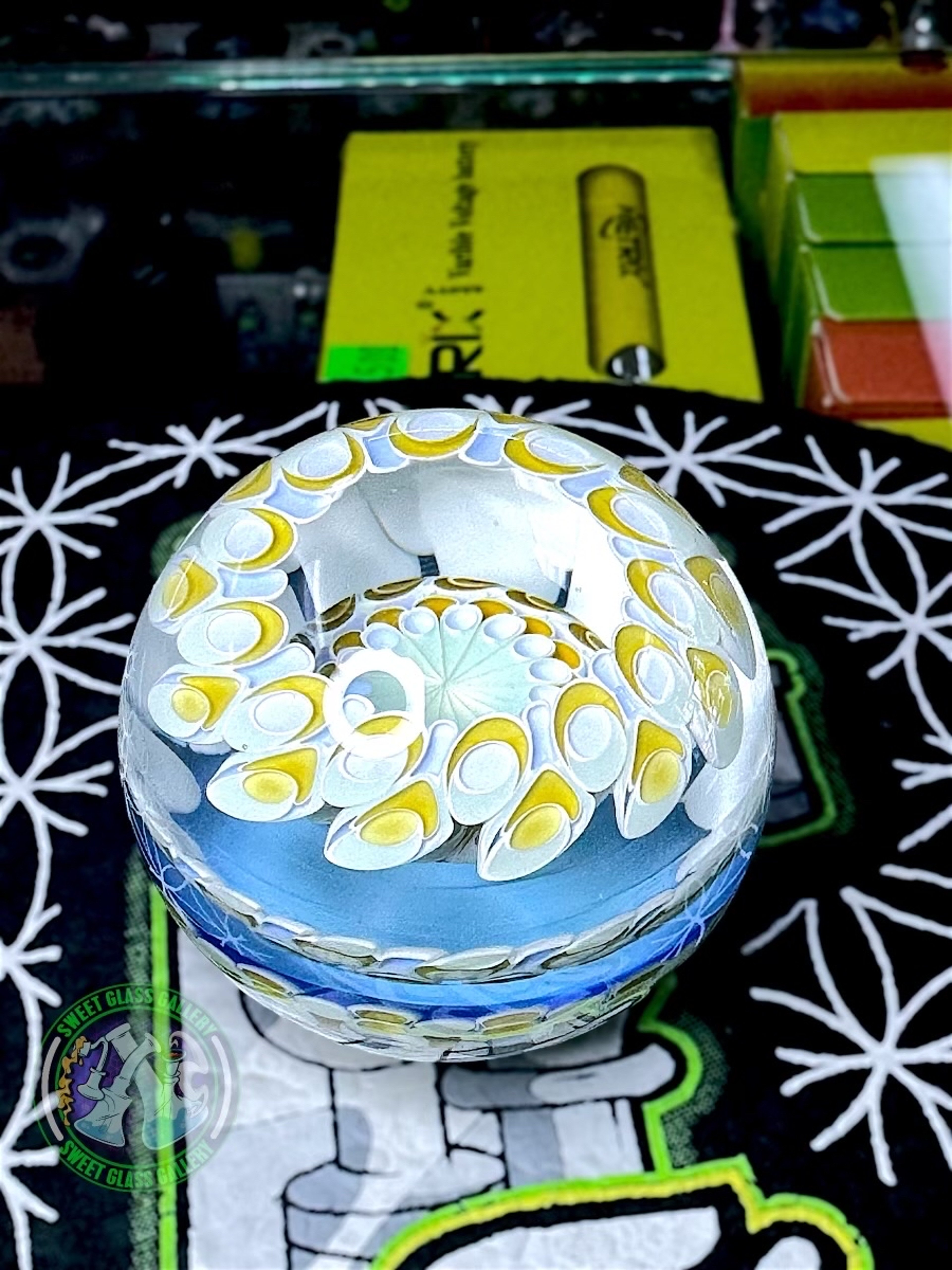Preview pic of Olour Glass - Collectors Marble 47mm