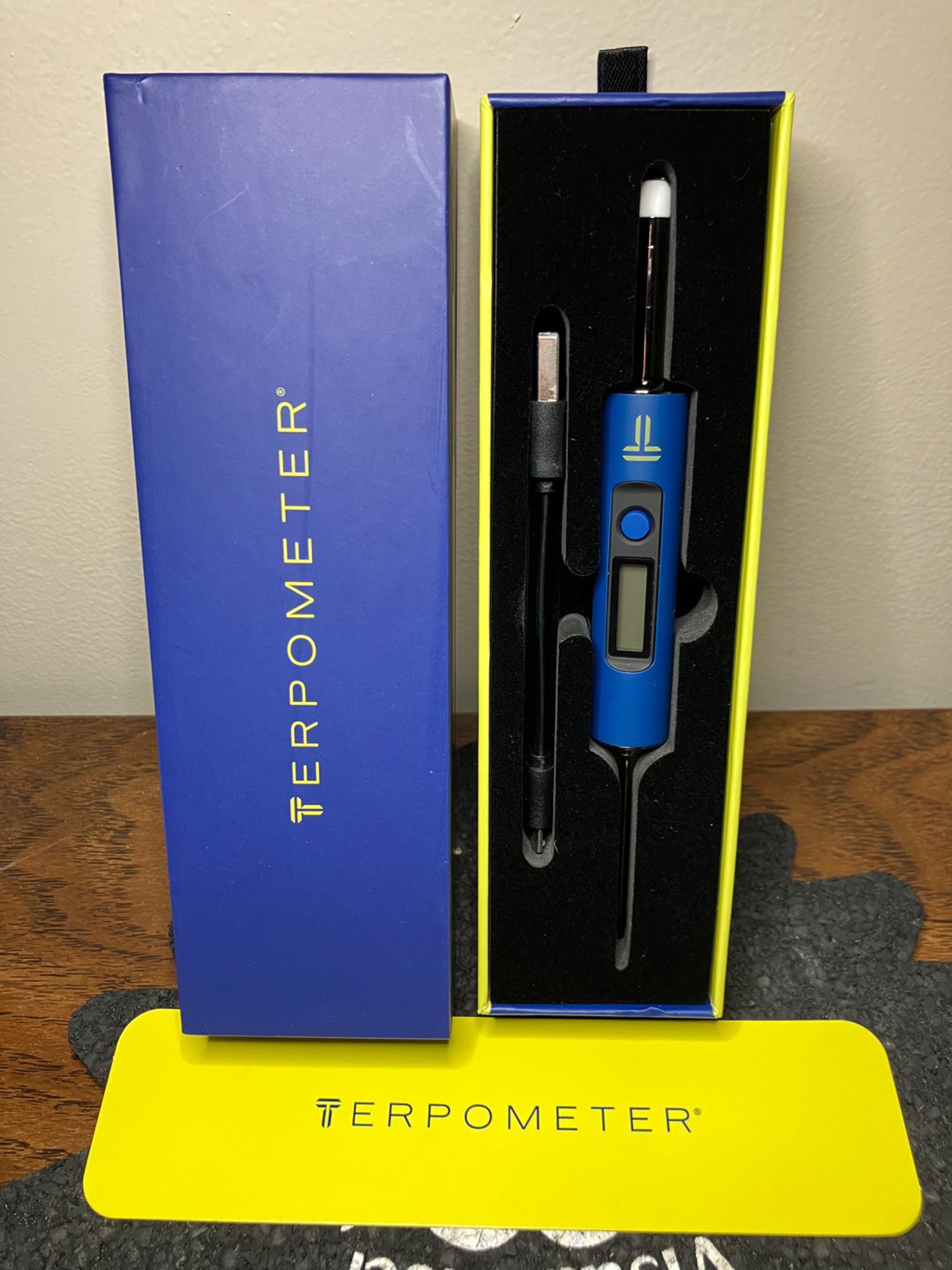 Preview pic of “Limited Edition” Electric Blue Terpometer