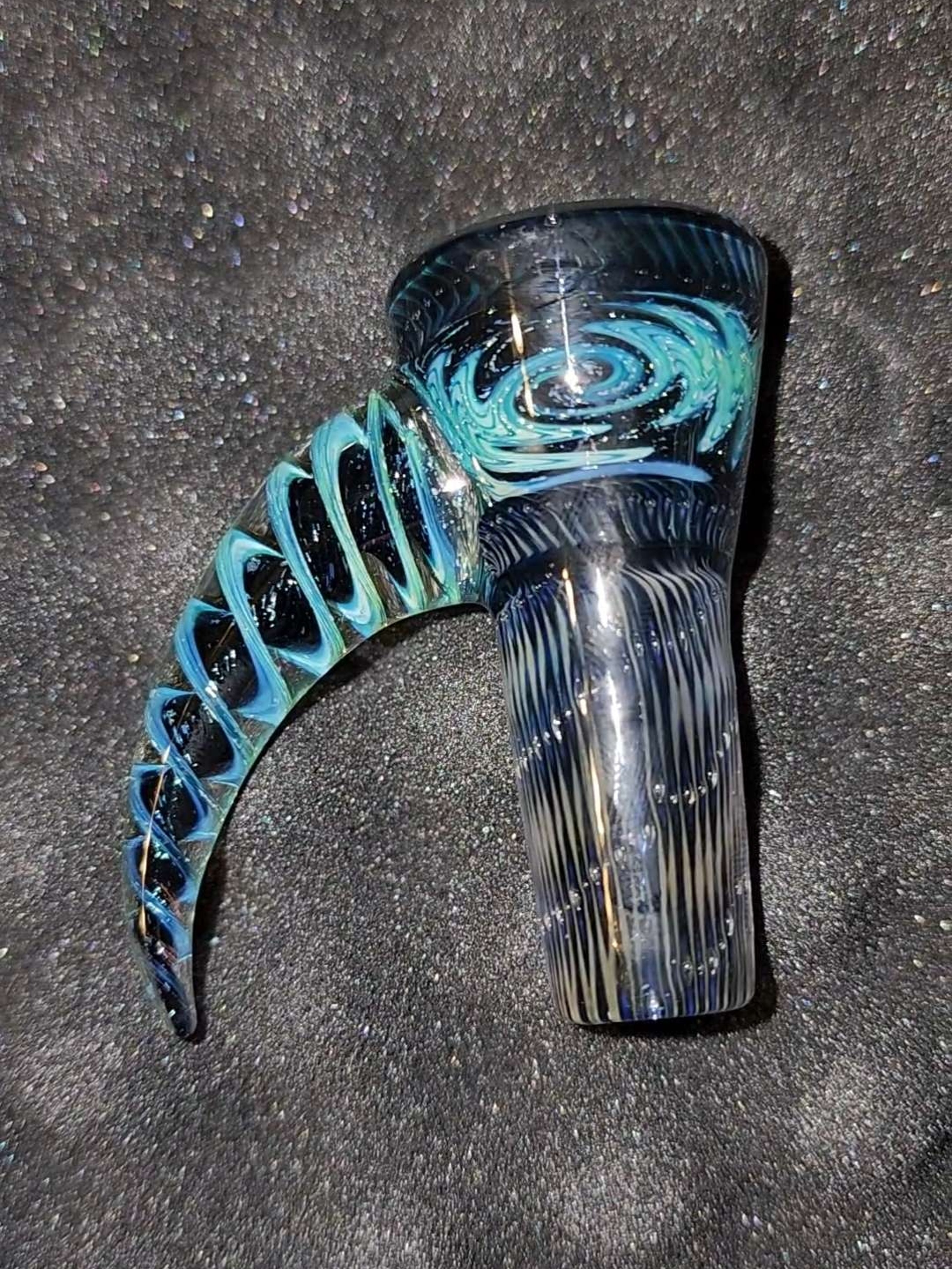 Preview pic of Fully worked Large pack Kevin Ivey x Sizelove collab