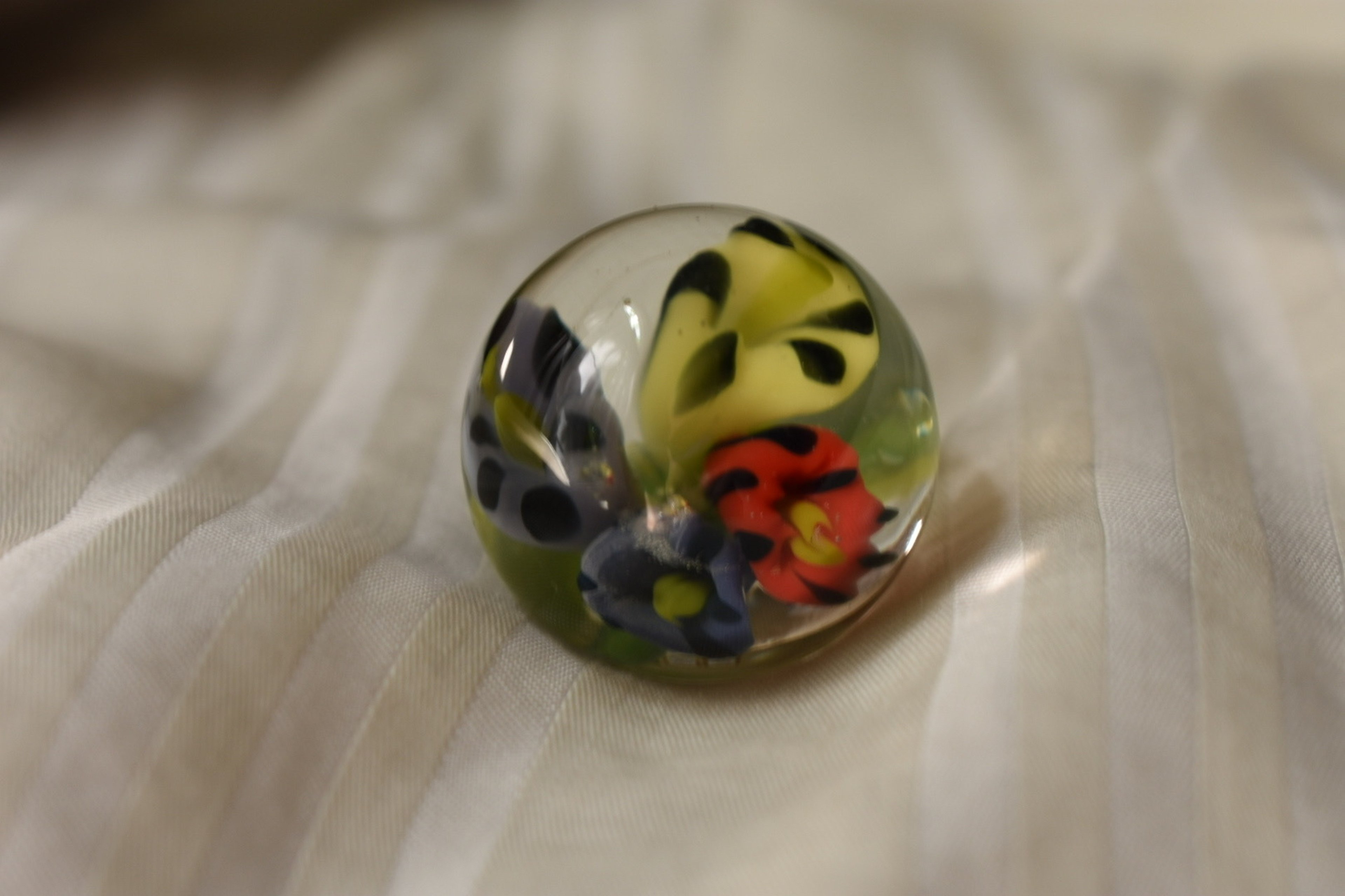 Preview pic of Spotted multi flower marble