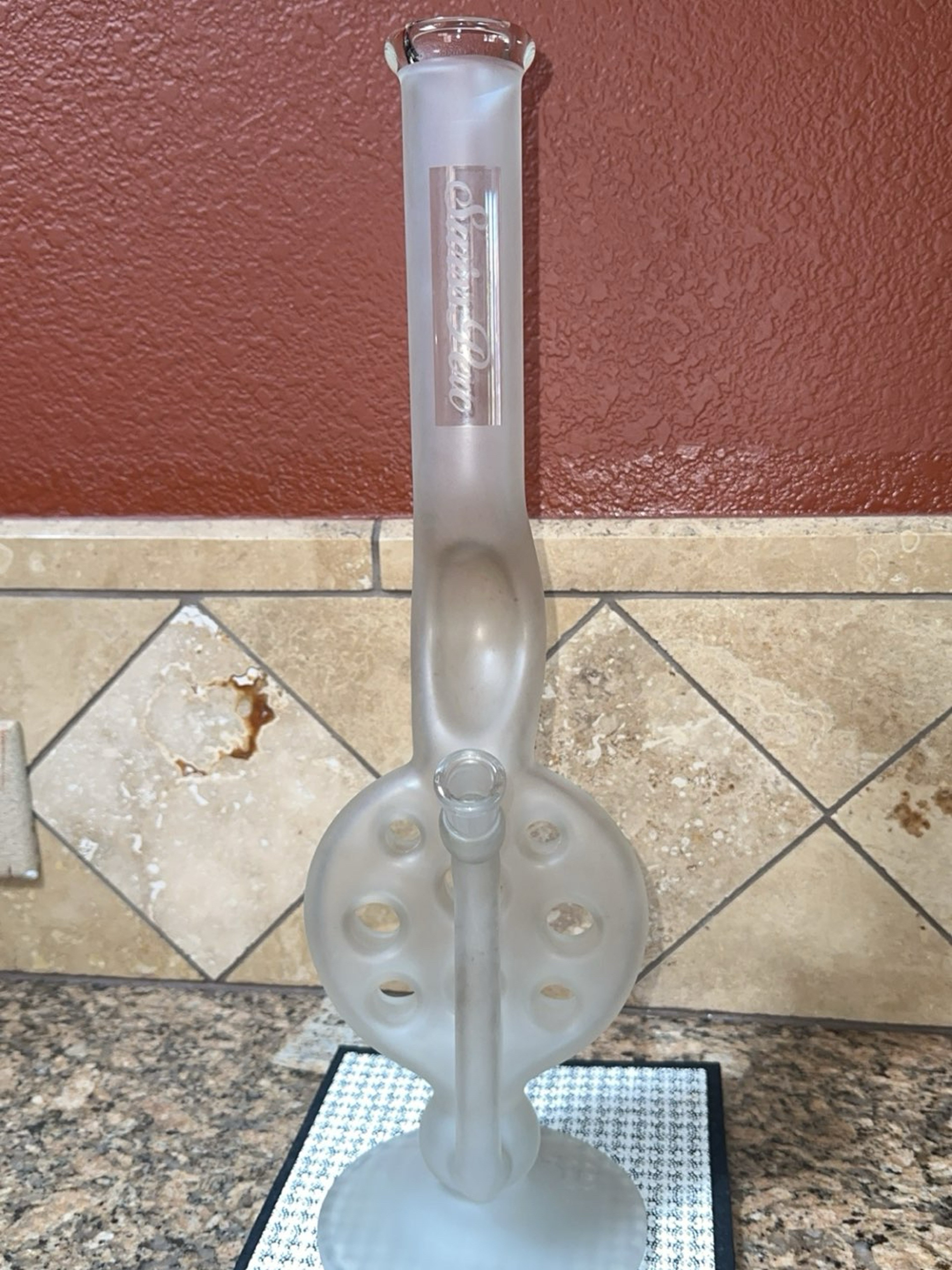 Preview pic of Swiss Perc 8-Hole Full Size Rig🧀
