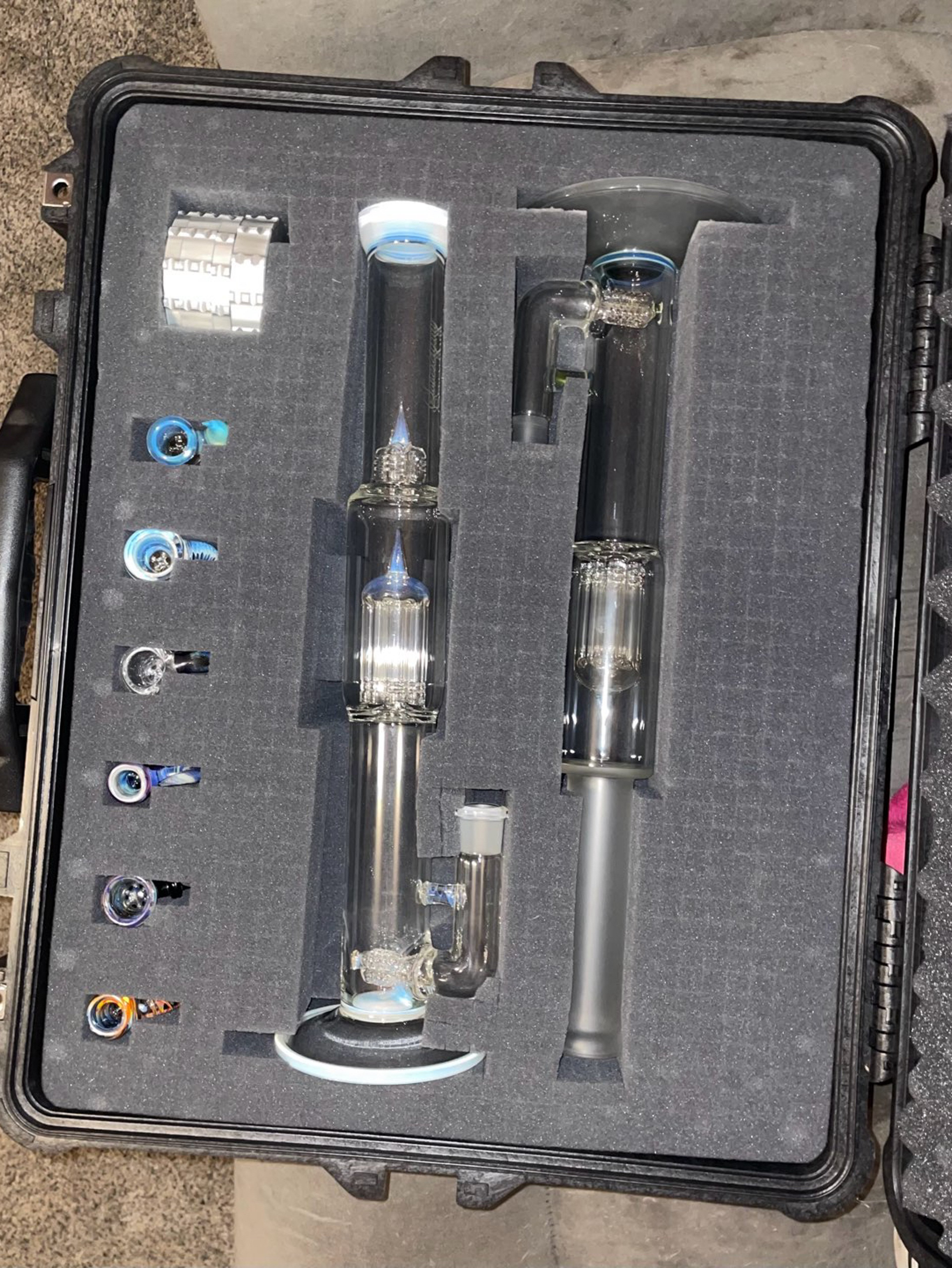 Preview pic of Sovereignty glass 3-8arm pa mystery adventurine frosted