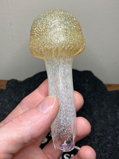 Preview pic of Gmay Glass Cubensis Mushroom Spoon Pipe