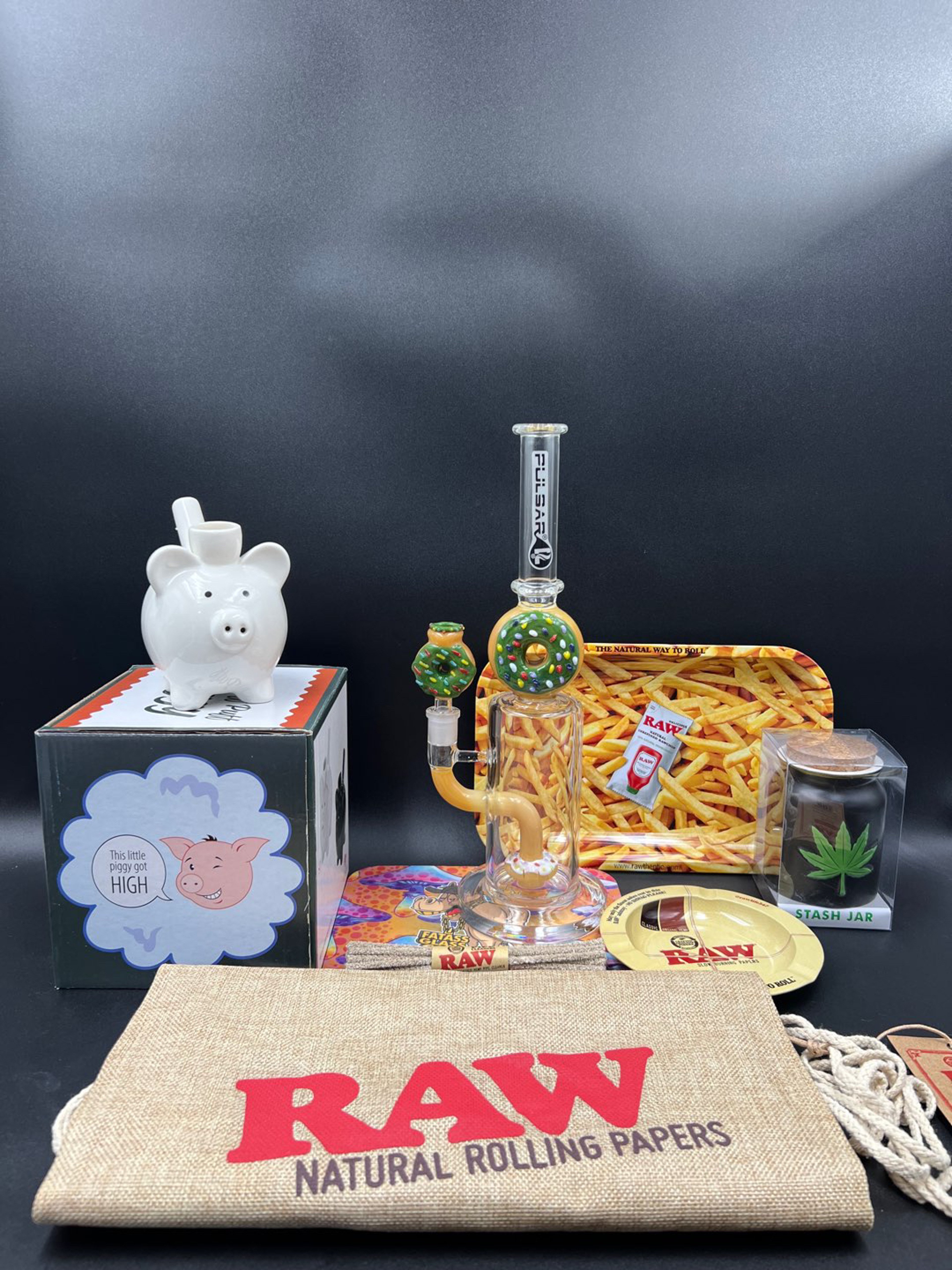 Preview pic of Pulsar Donut Bong Set