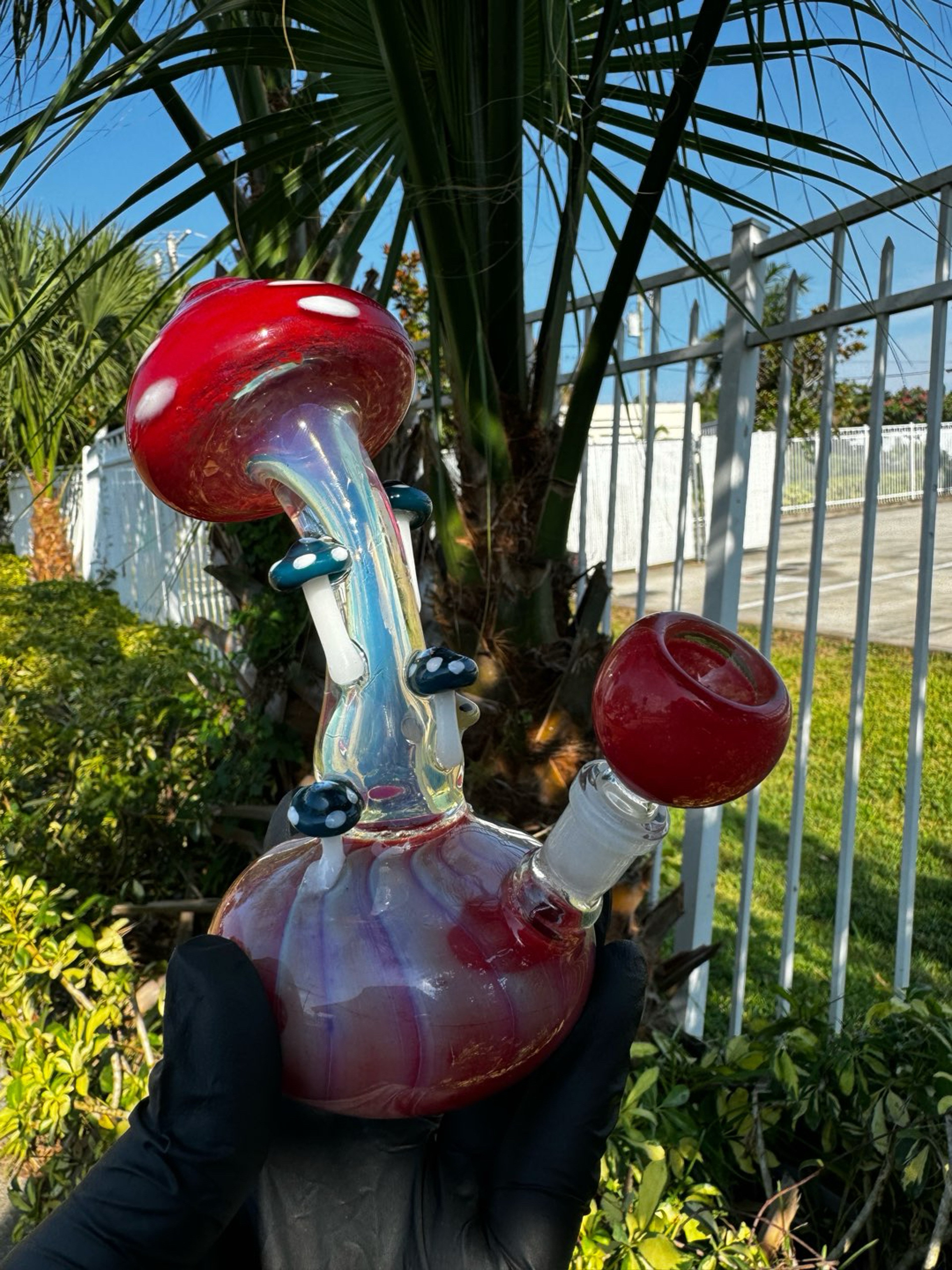 Preview pic of Mushroom Waterpipe