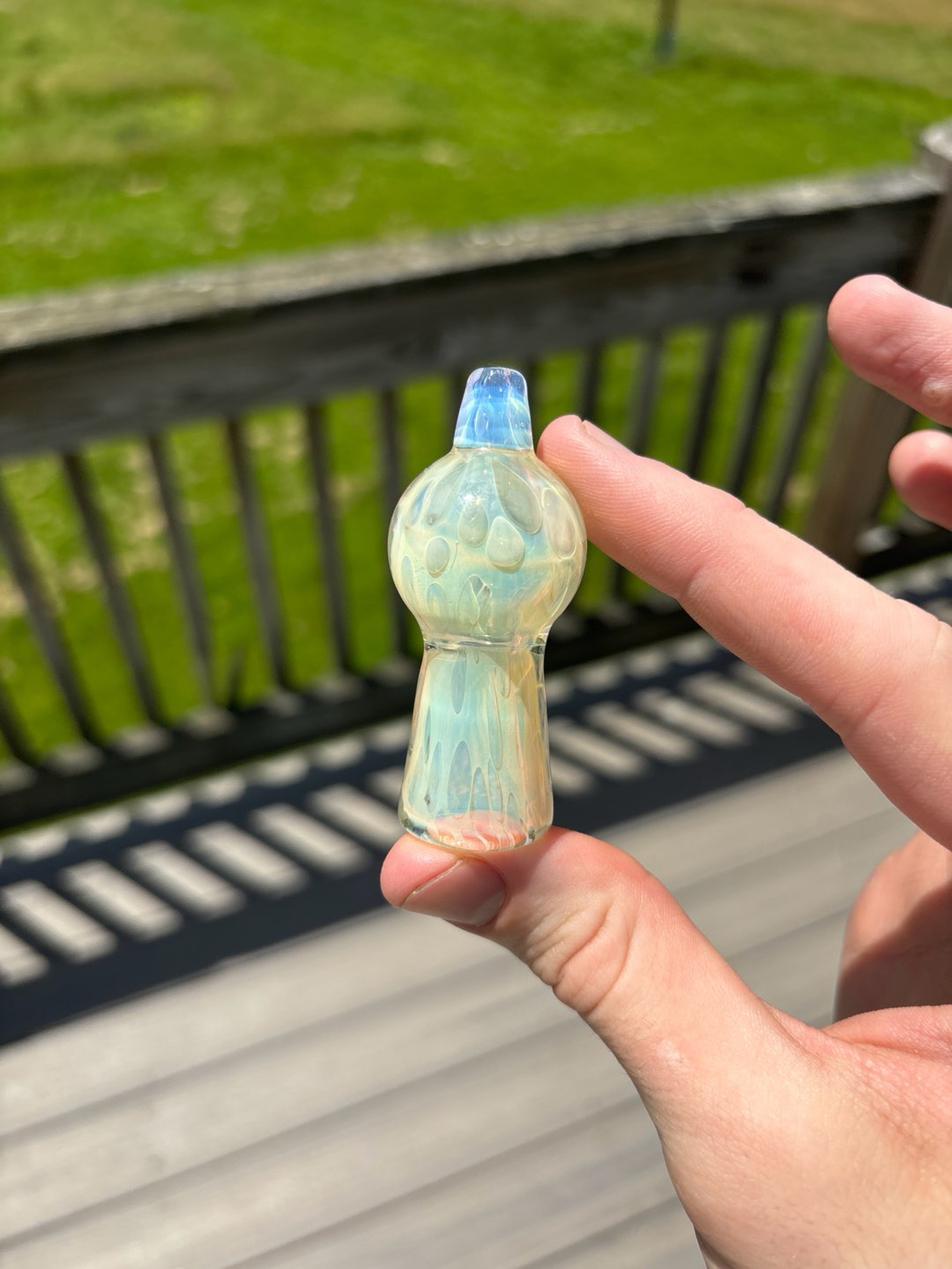 Preview pic of Silver Fumed Bubble Cap