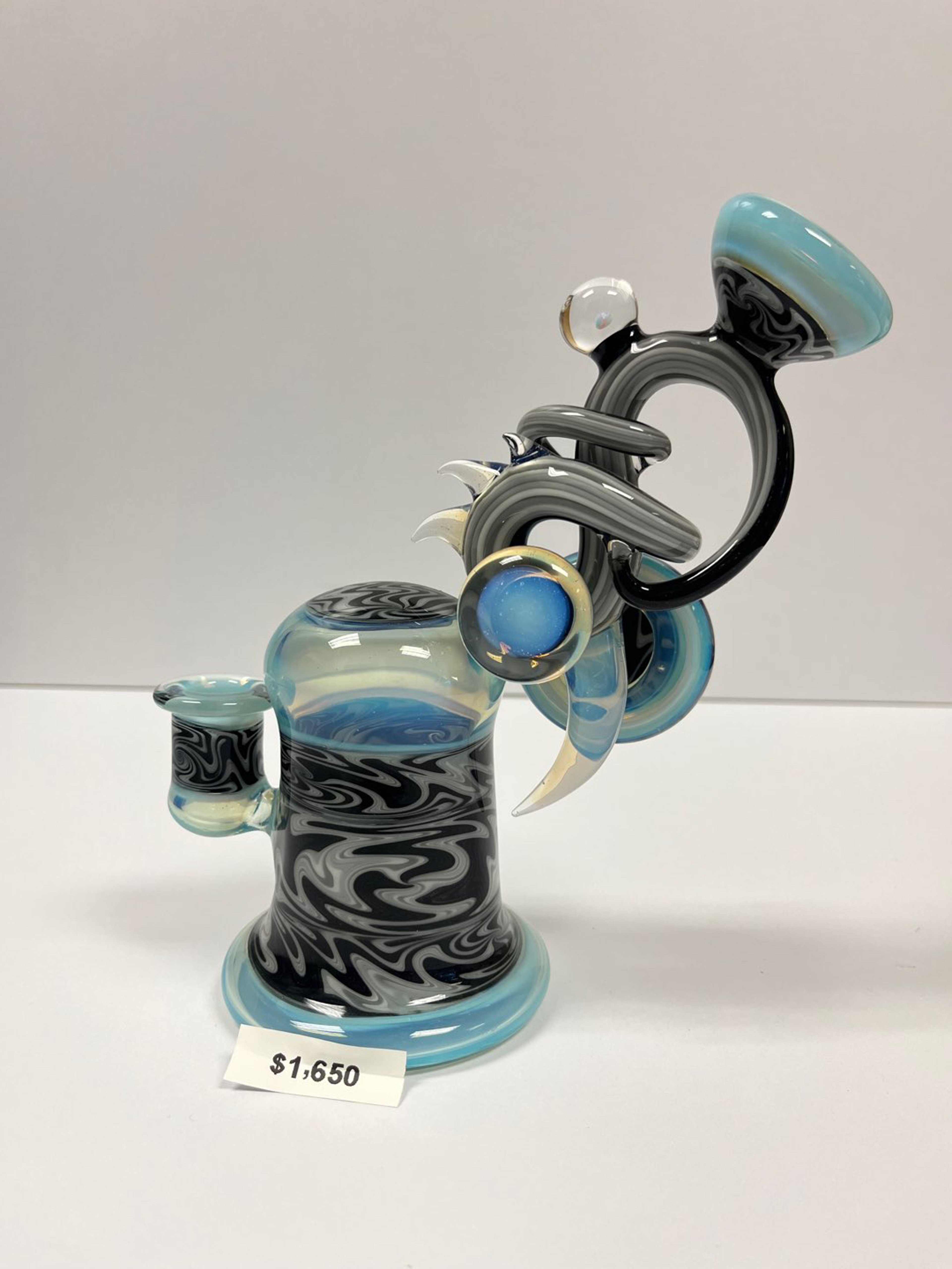 Preview pic of Cambria Glass custom 1 of 1 work of art 14mm 90