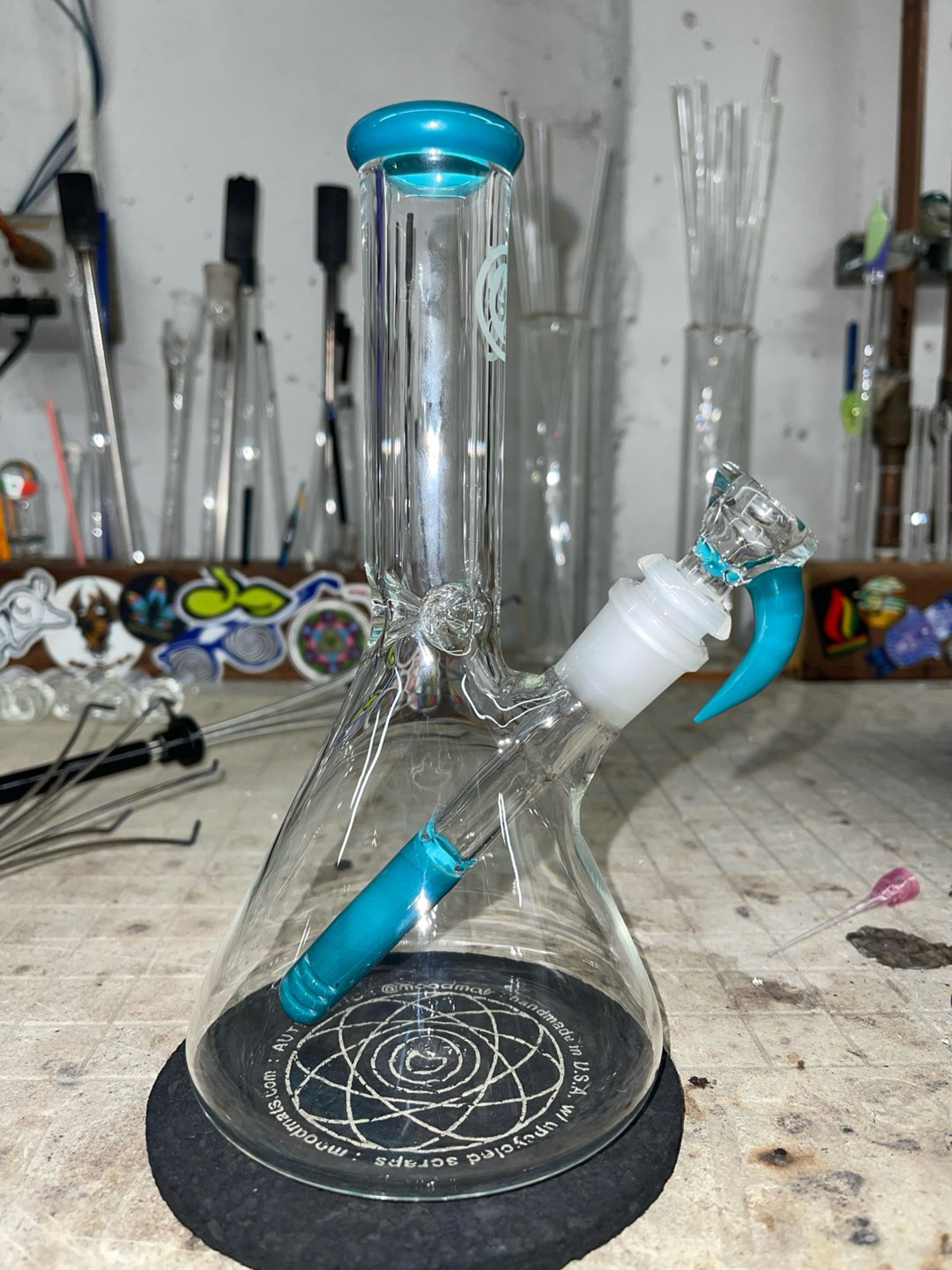 Preview pic of Aqua beaker