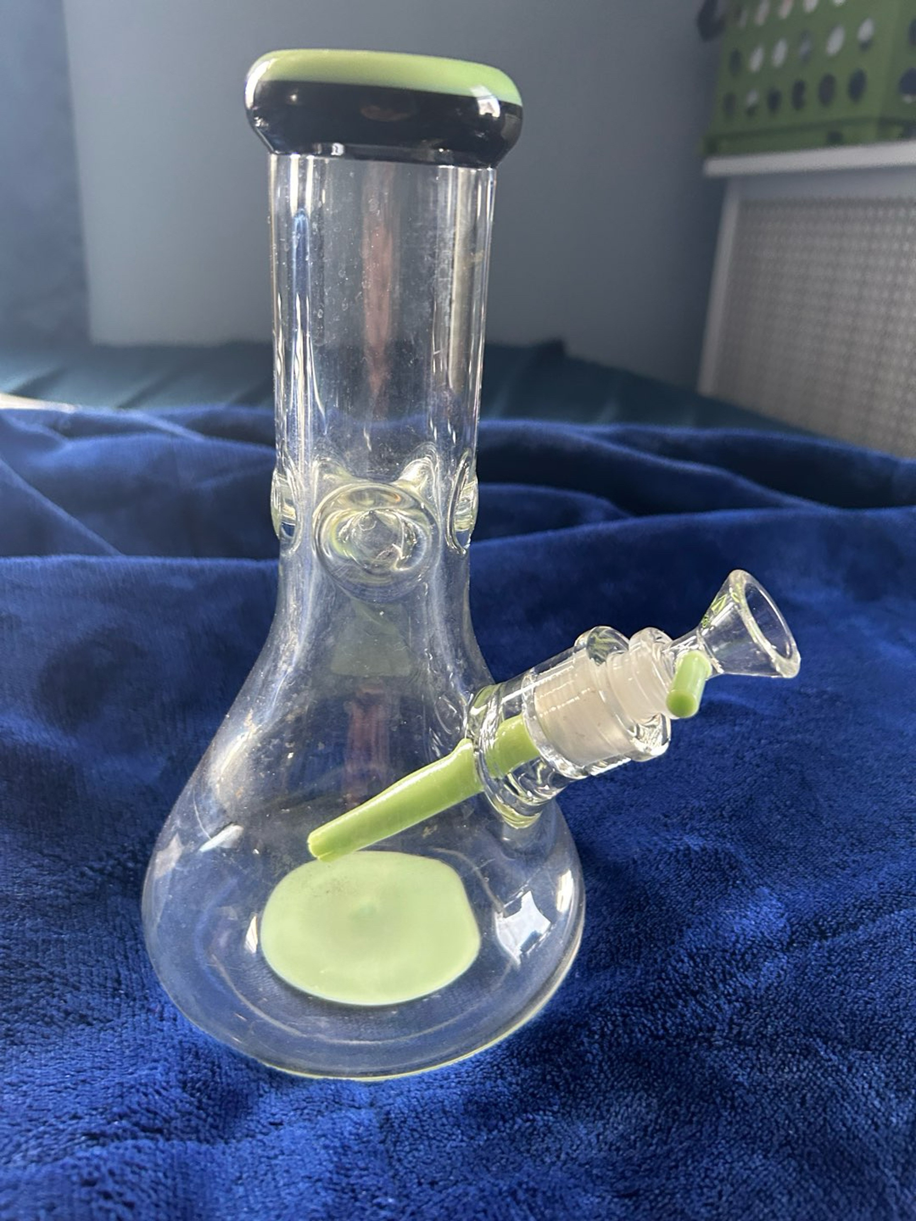 Preview pic of Bougie Glass 8” Beaker