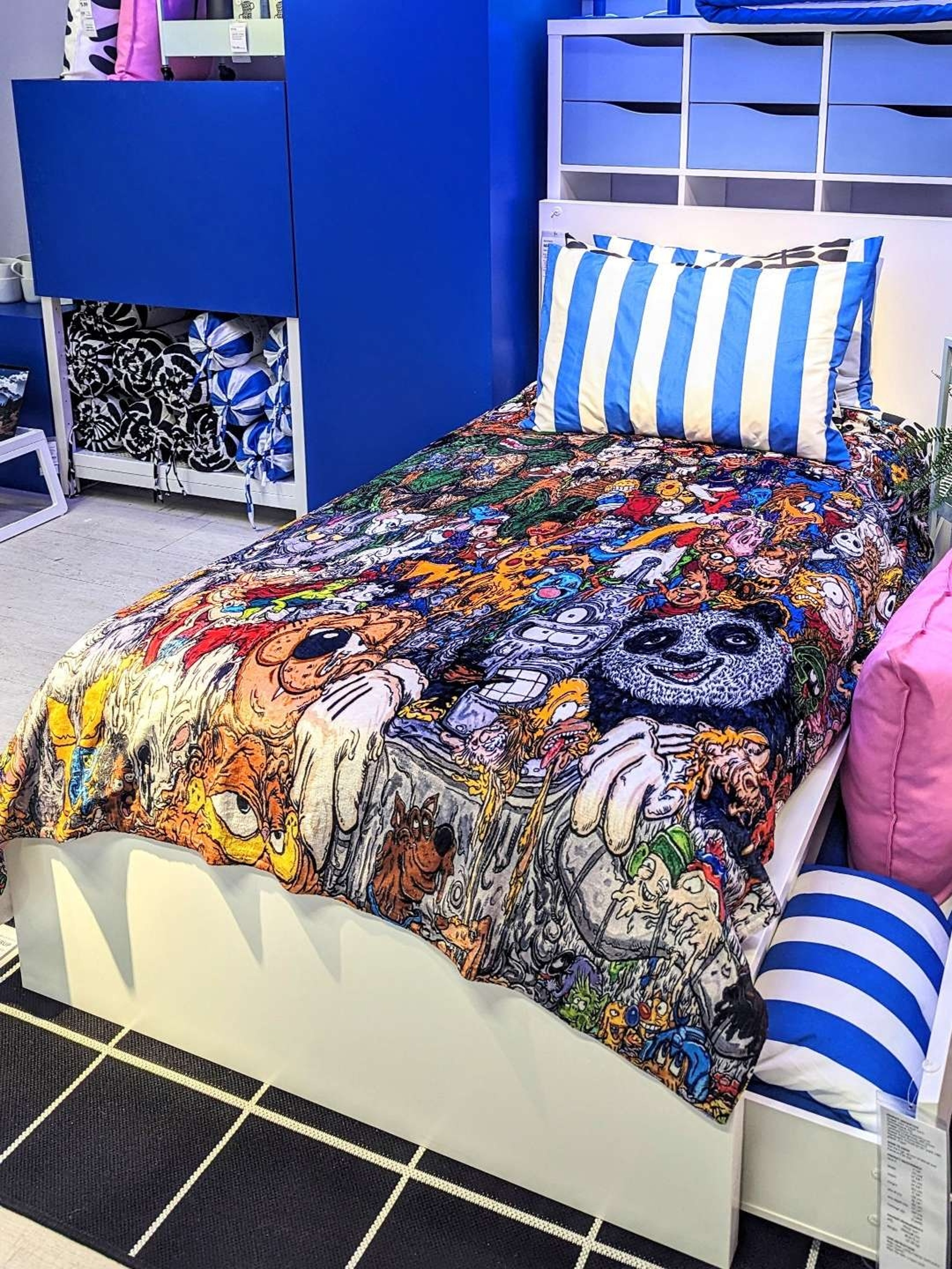 Preview pic of Vincent Gordon "Cartoon Gumbo" Blankets - Horizontal or Vertical