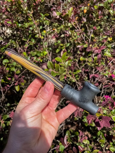 Preview pic of Elksthatrun wood grain Ceremonial Pipe