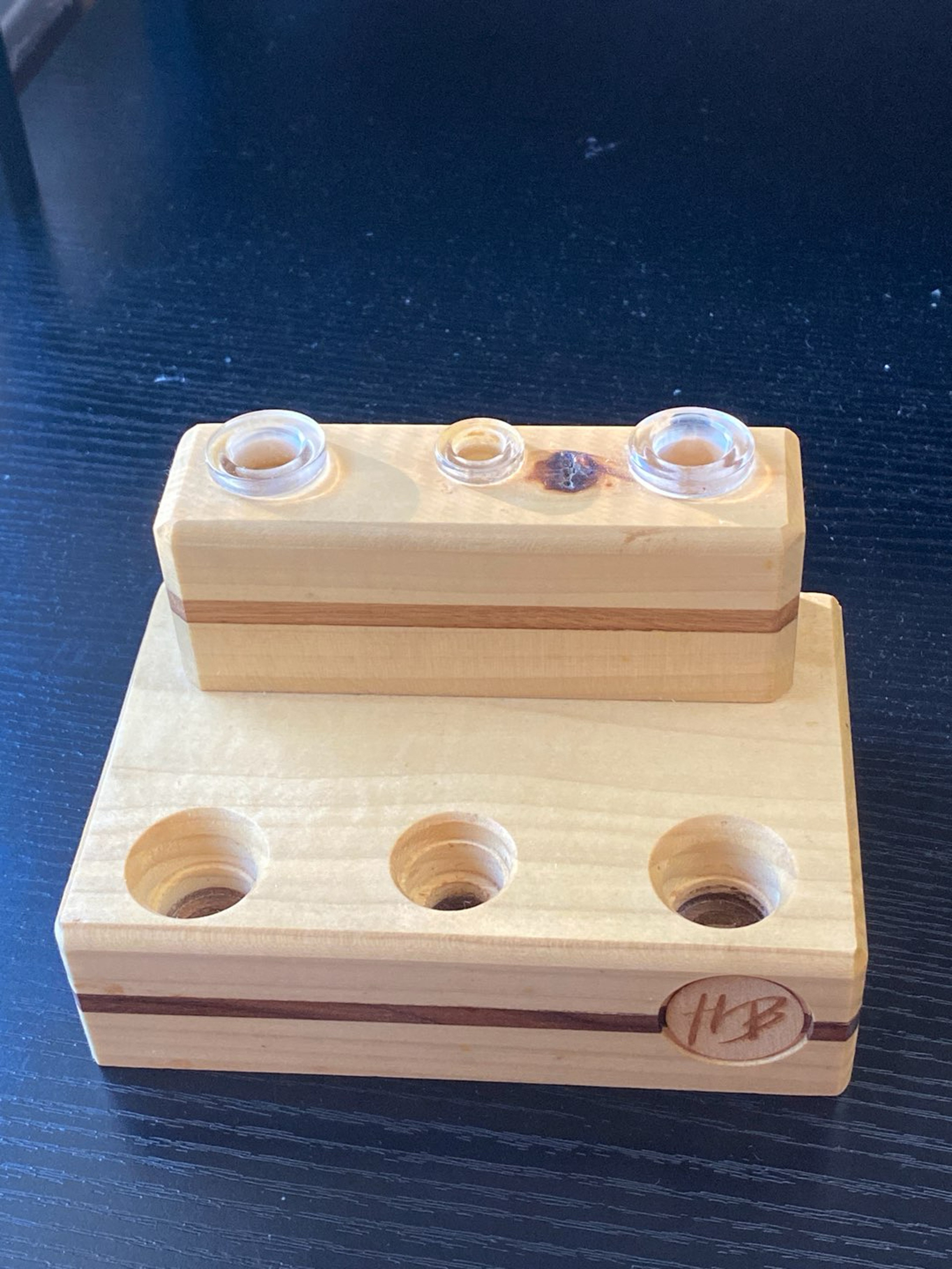 Preview pic of HeadyBloc banger/cap stand