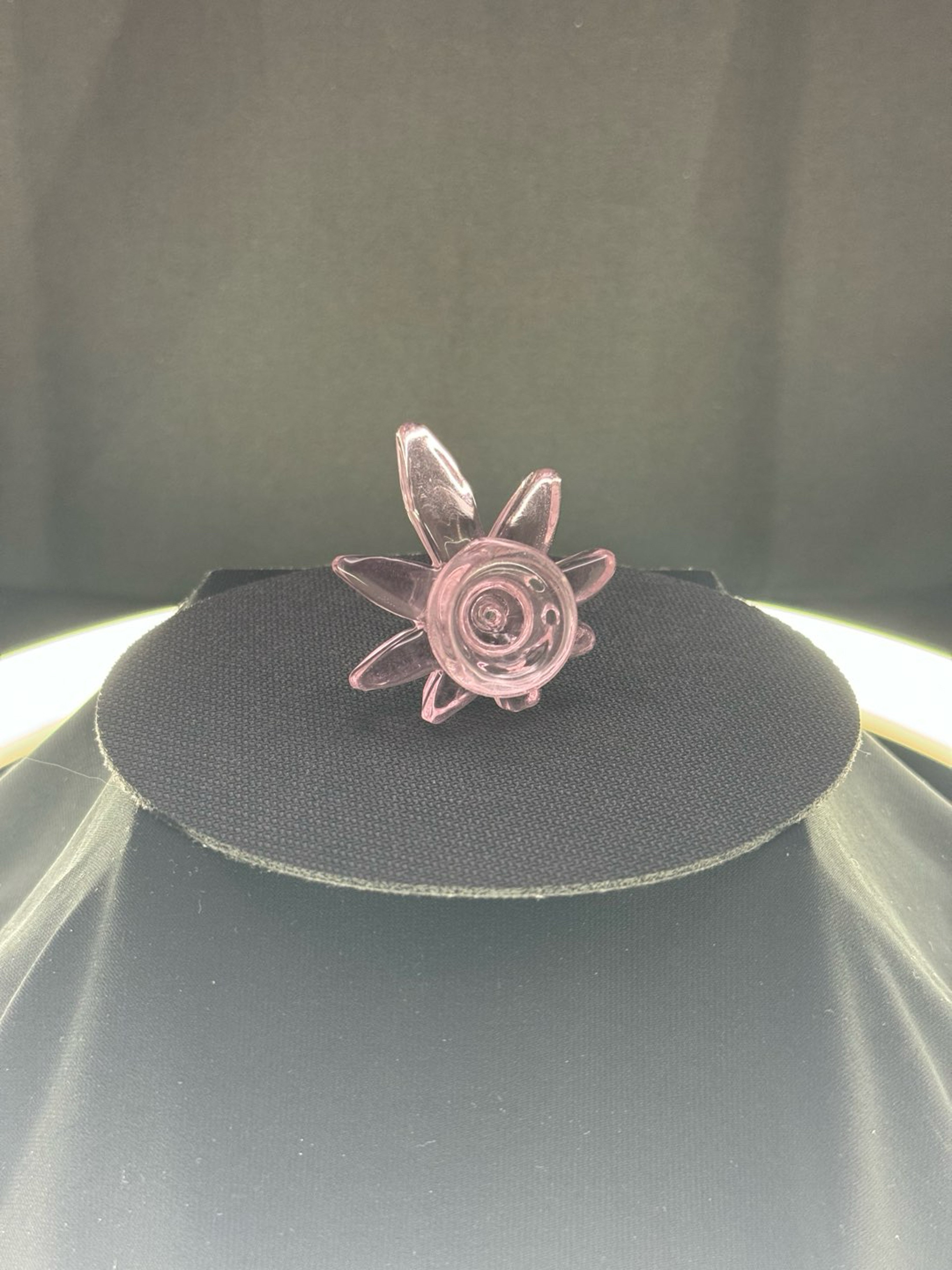Preview pic of Pink Leaf Slide