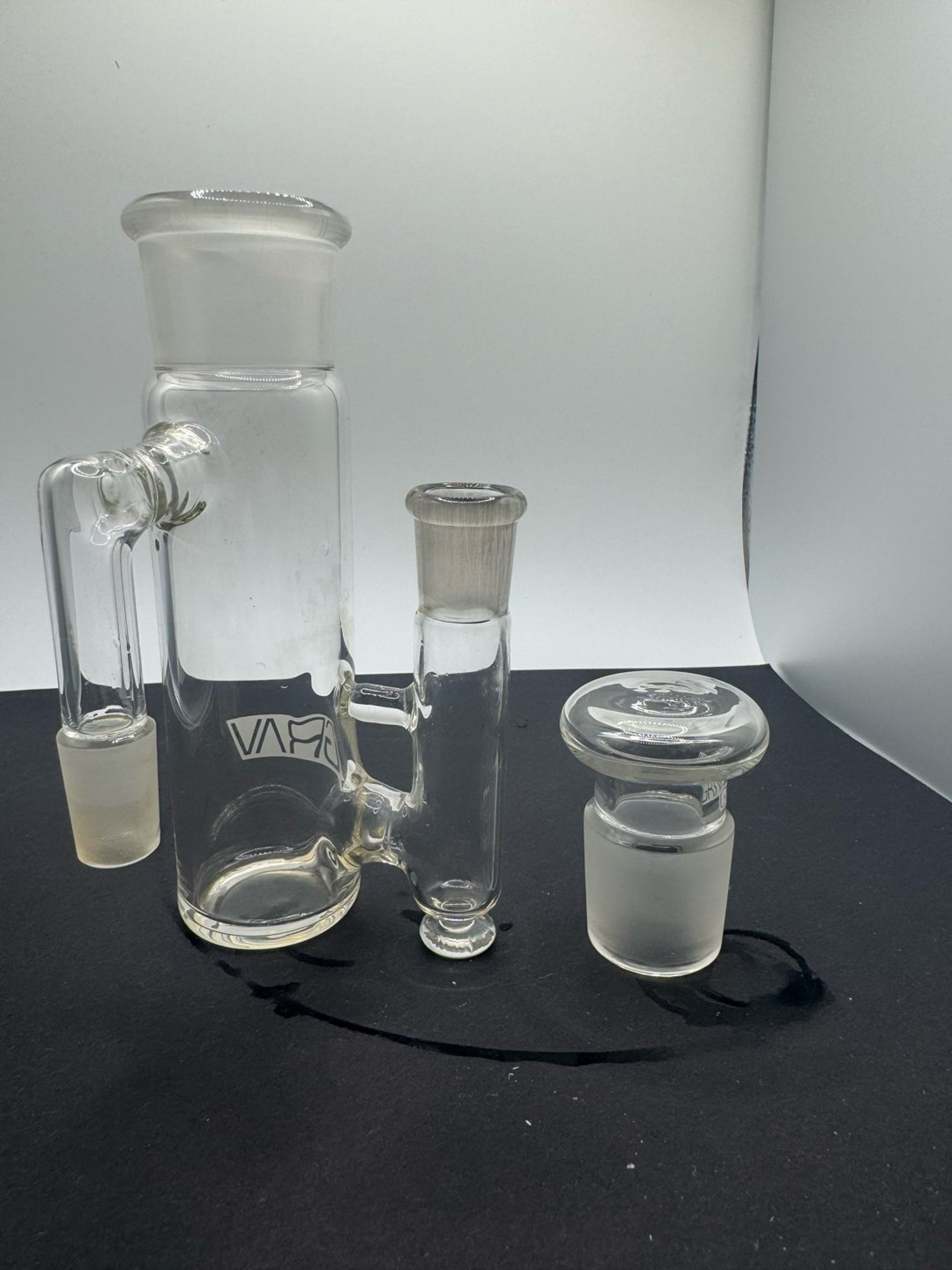 Preview pic of Grav labs 14mm 90’ Ash catcher