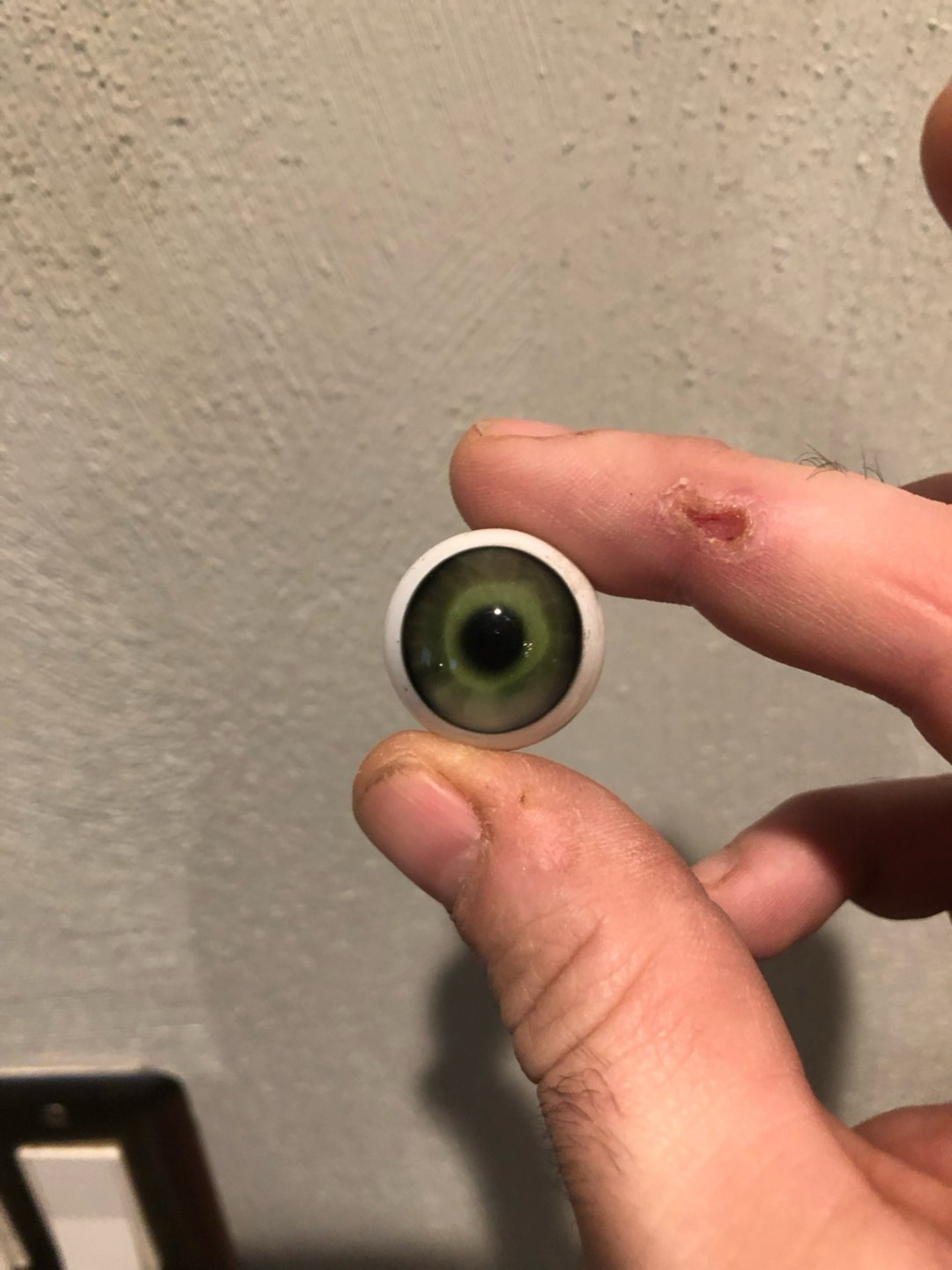 Mangoglass Eyeball Marble image 0