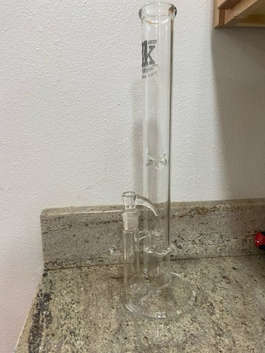 Preview pic of Straight bong with 2 percolators