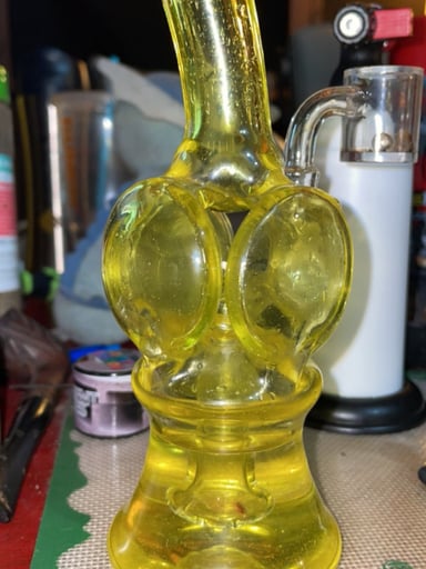 Preview pic of Dab Rig with Toro Grail and Toro Cap