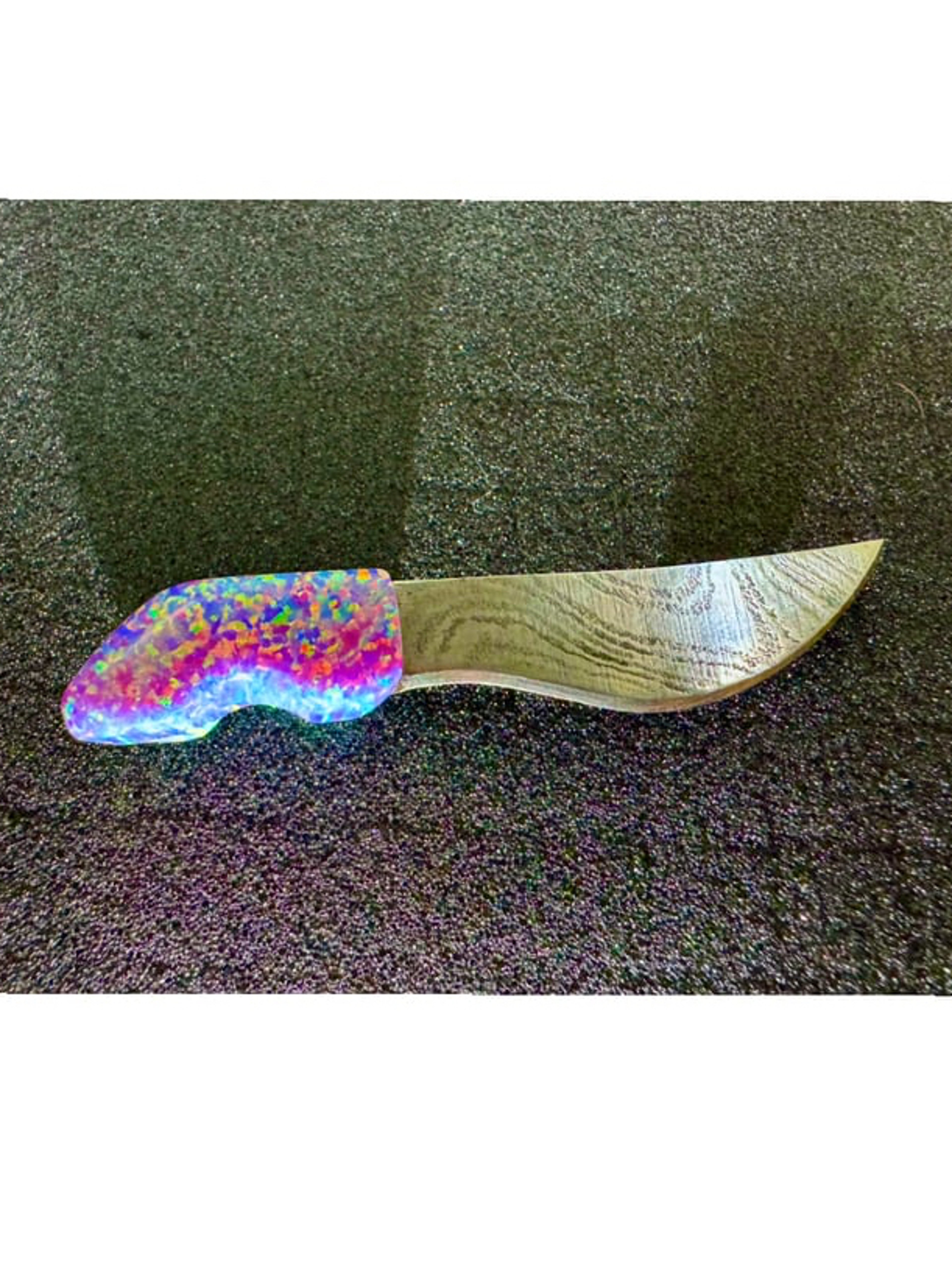 Preview pic of Damascus Opal Sword Dabber