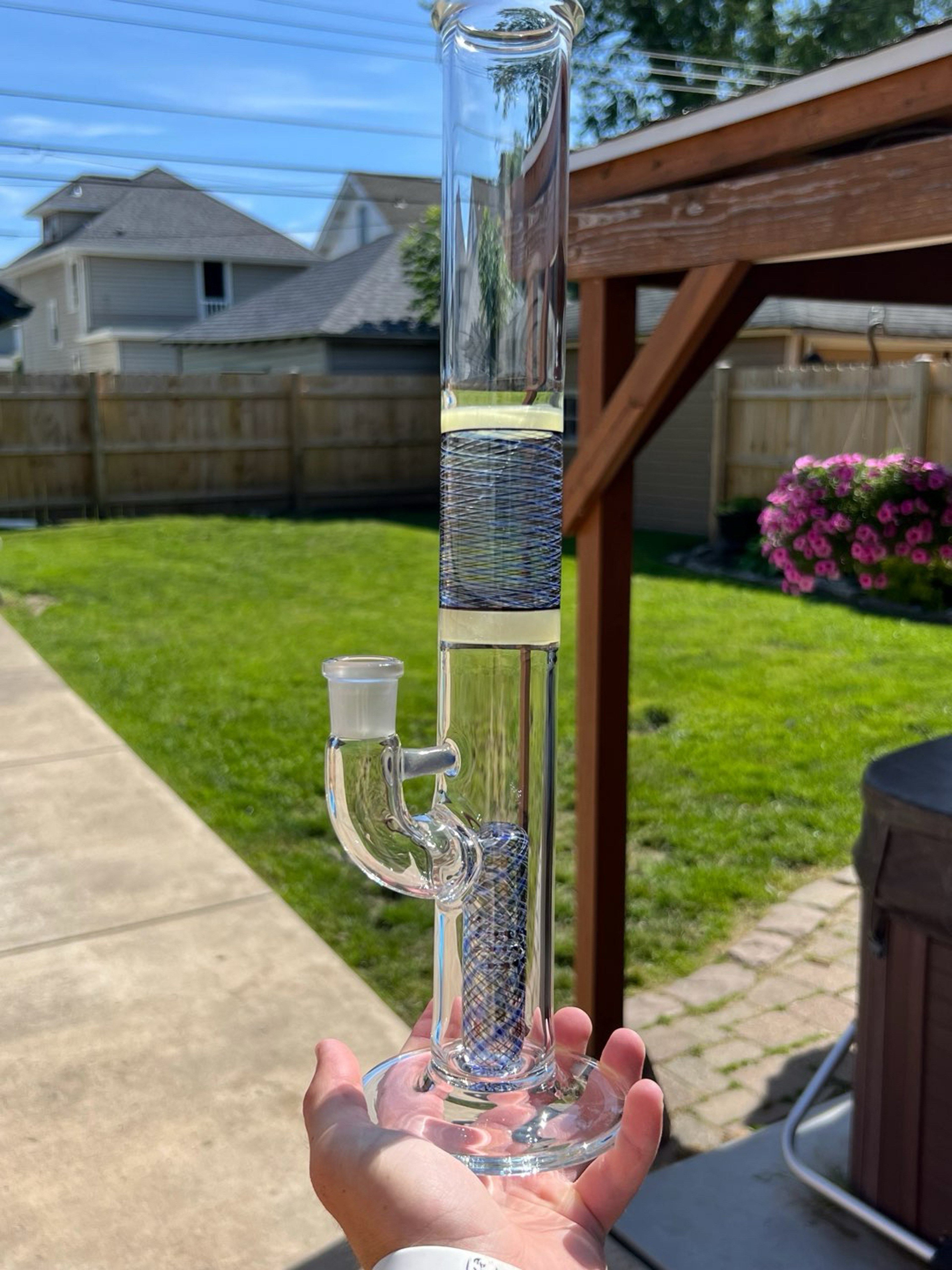 Preview pic of 2022 Jhoney glass