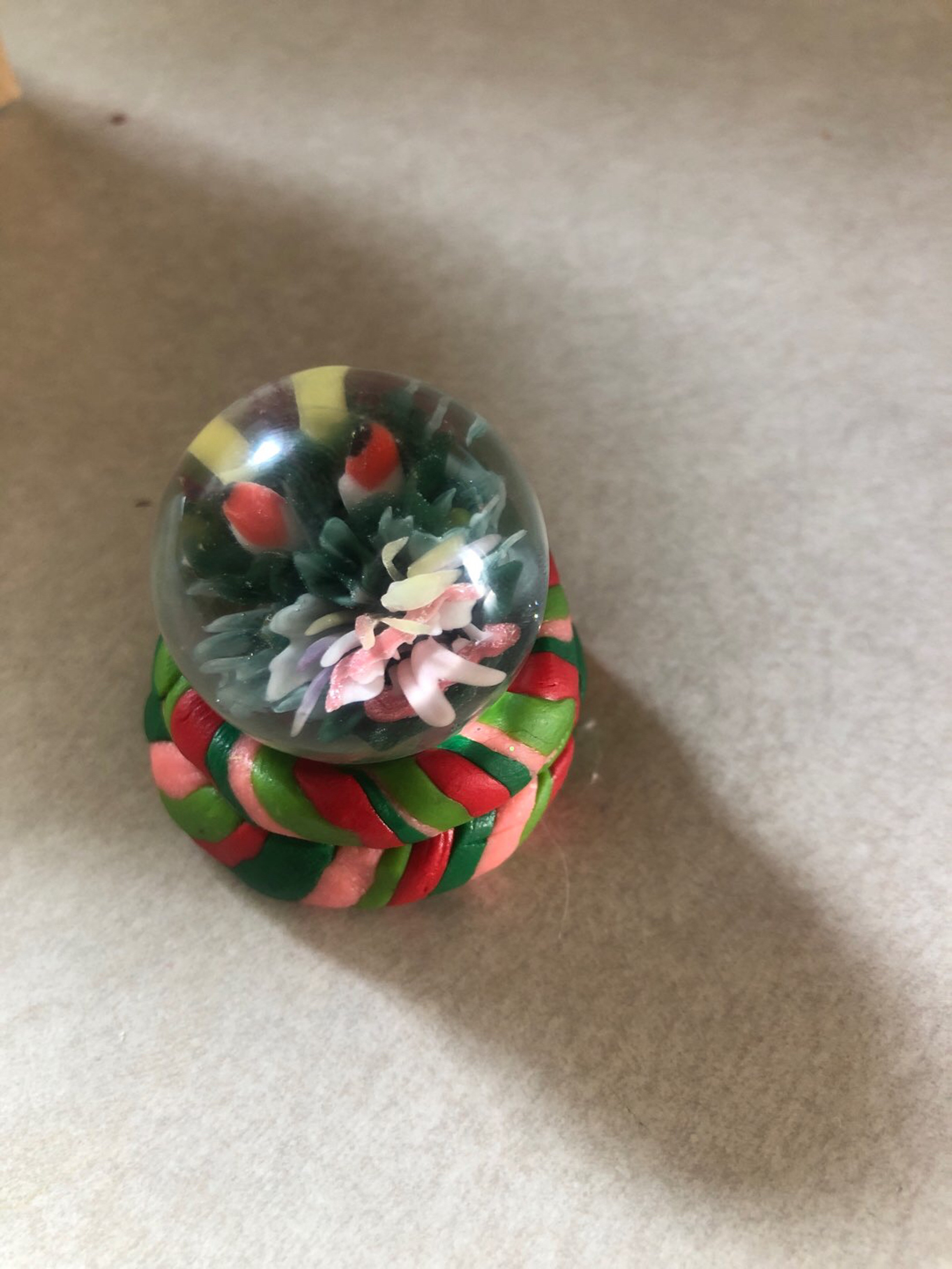 Preview pic of Marble stand