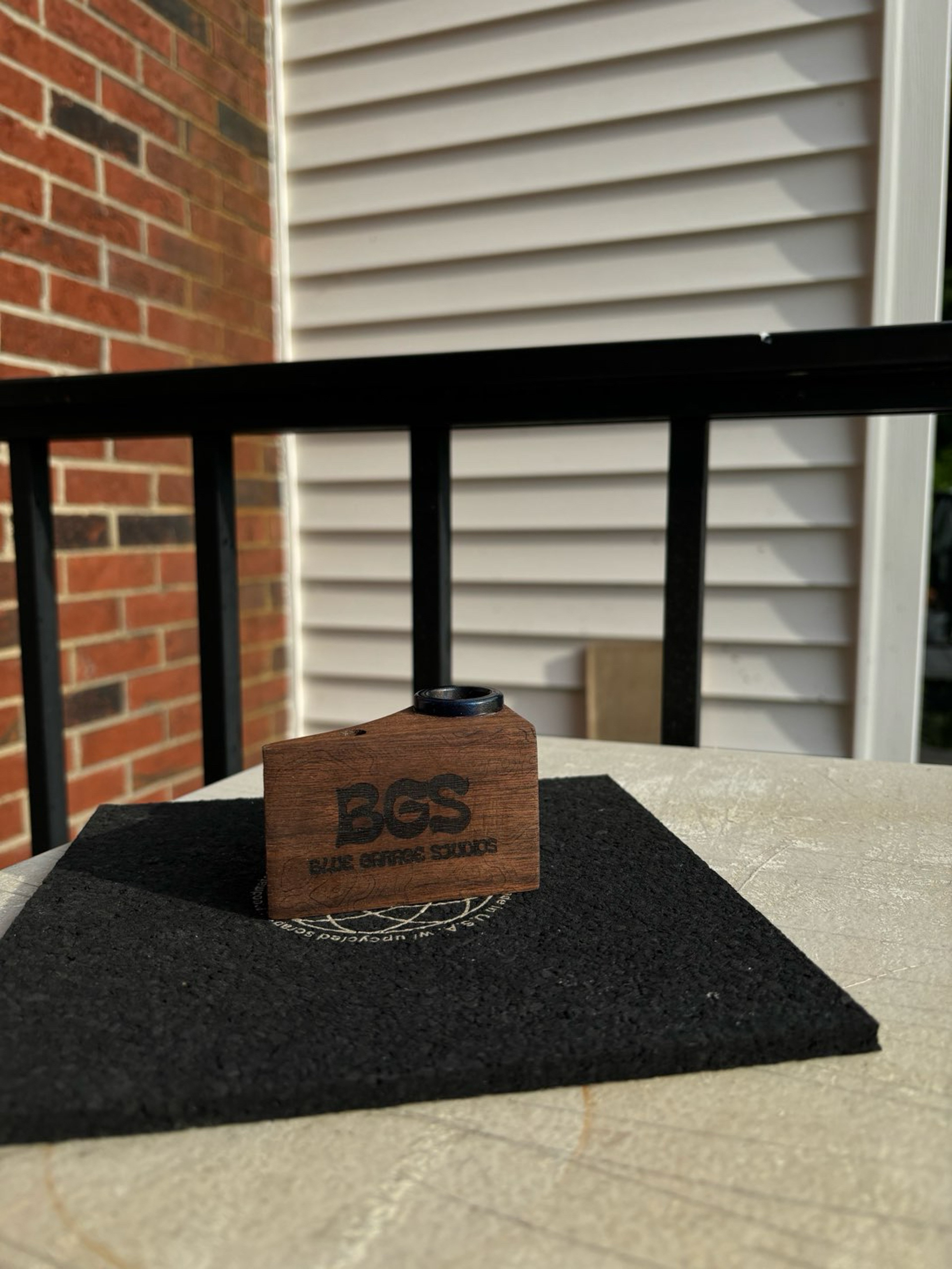 Preview pic of Walnut 18mm slide holder
