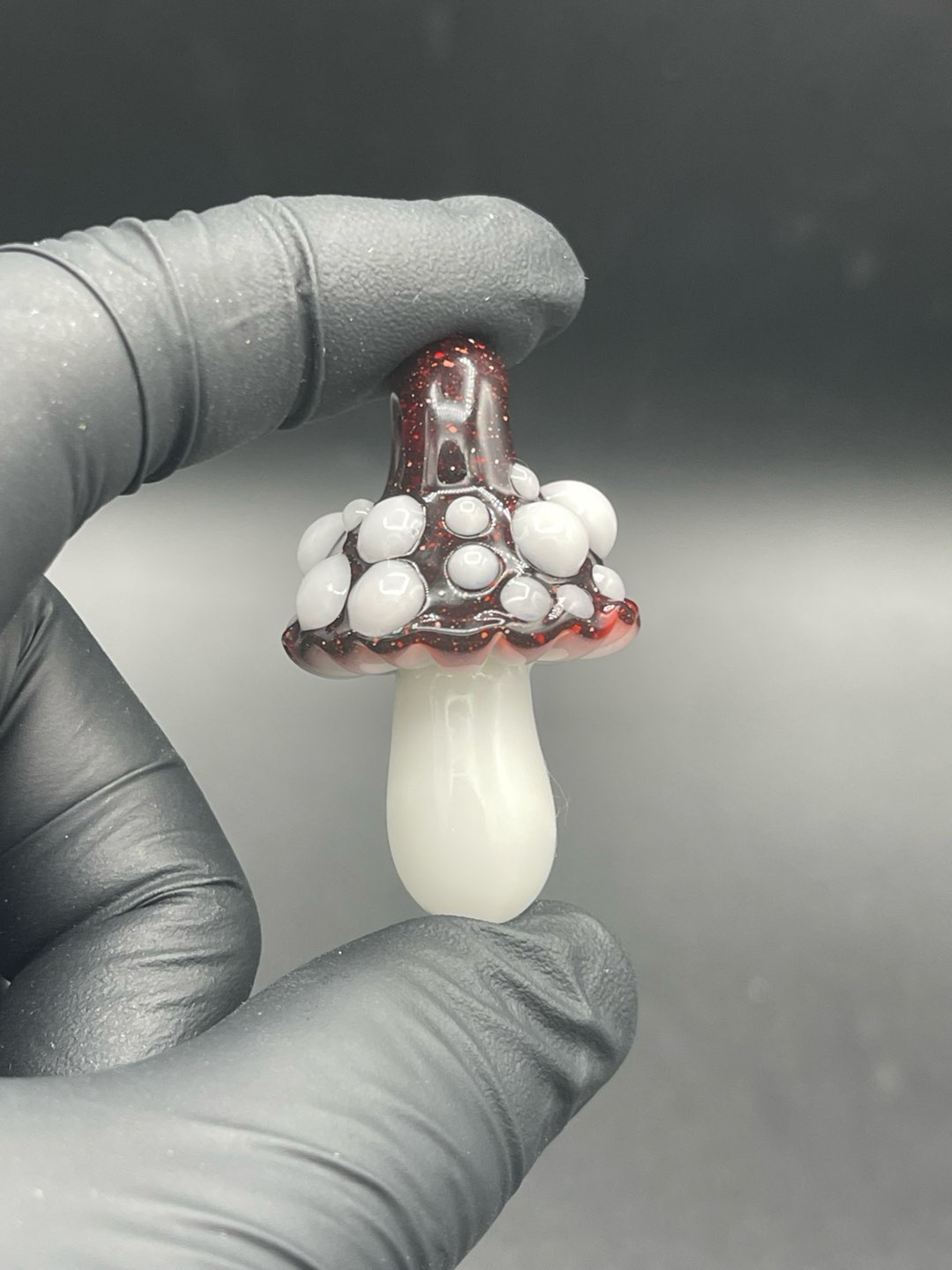 Red blizzard mushroom pendant image 0