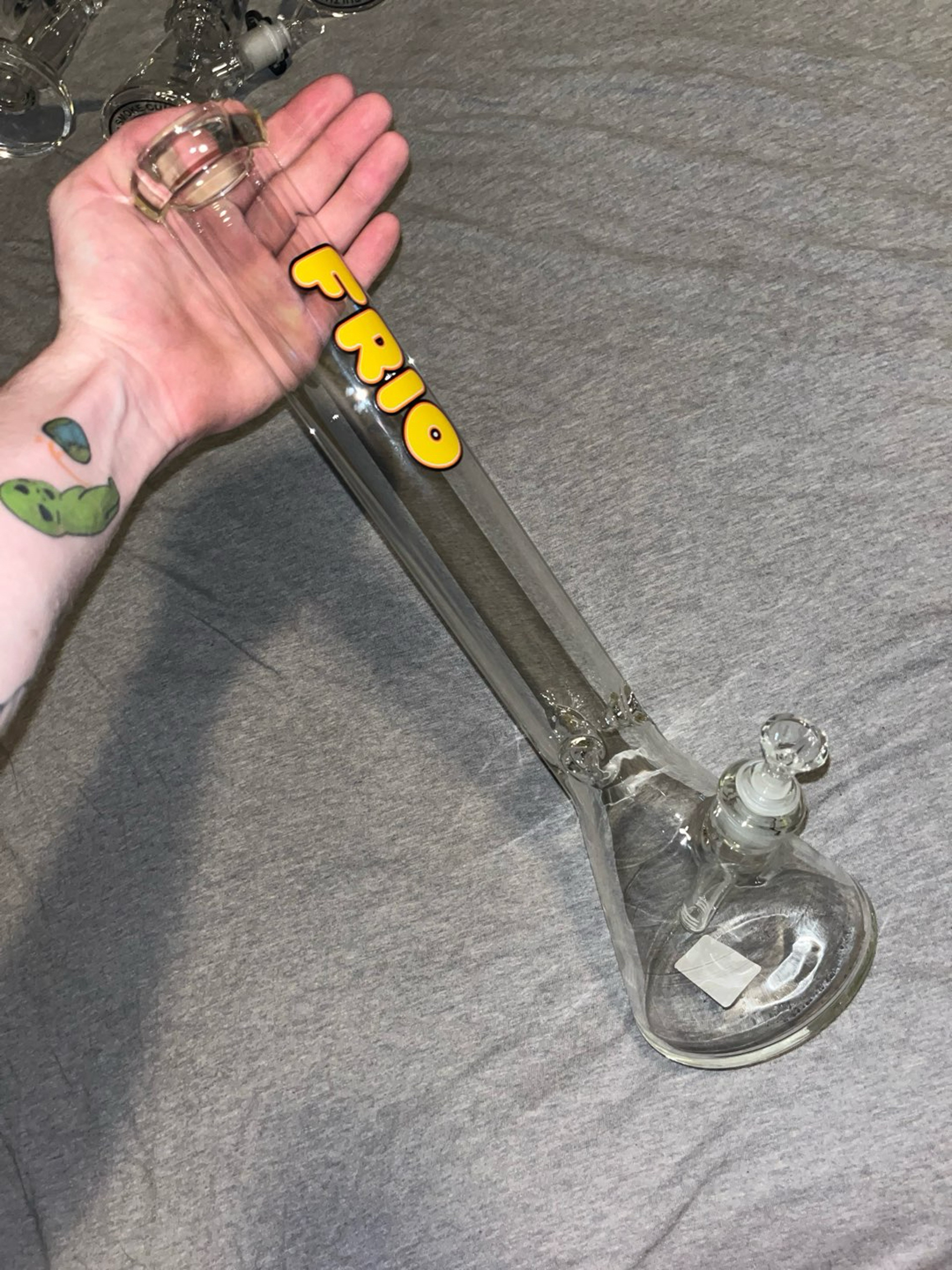 Preview pic of Frio Beaker Bong