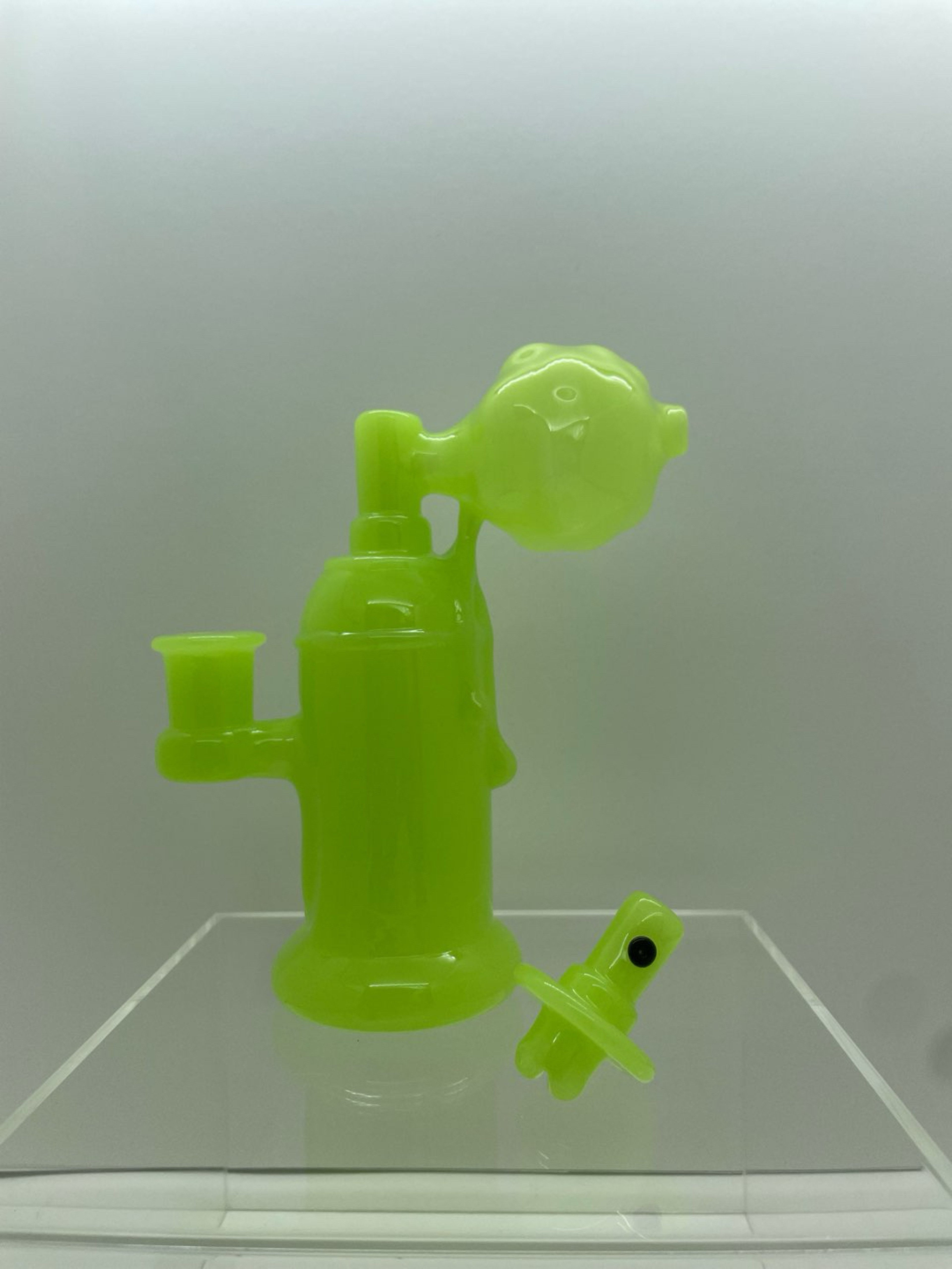 Preview pic of Rone Full Sized Spray Can with Matching Spinner Cap