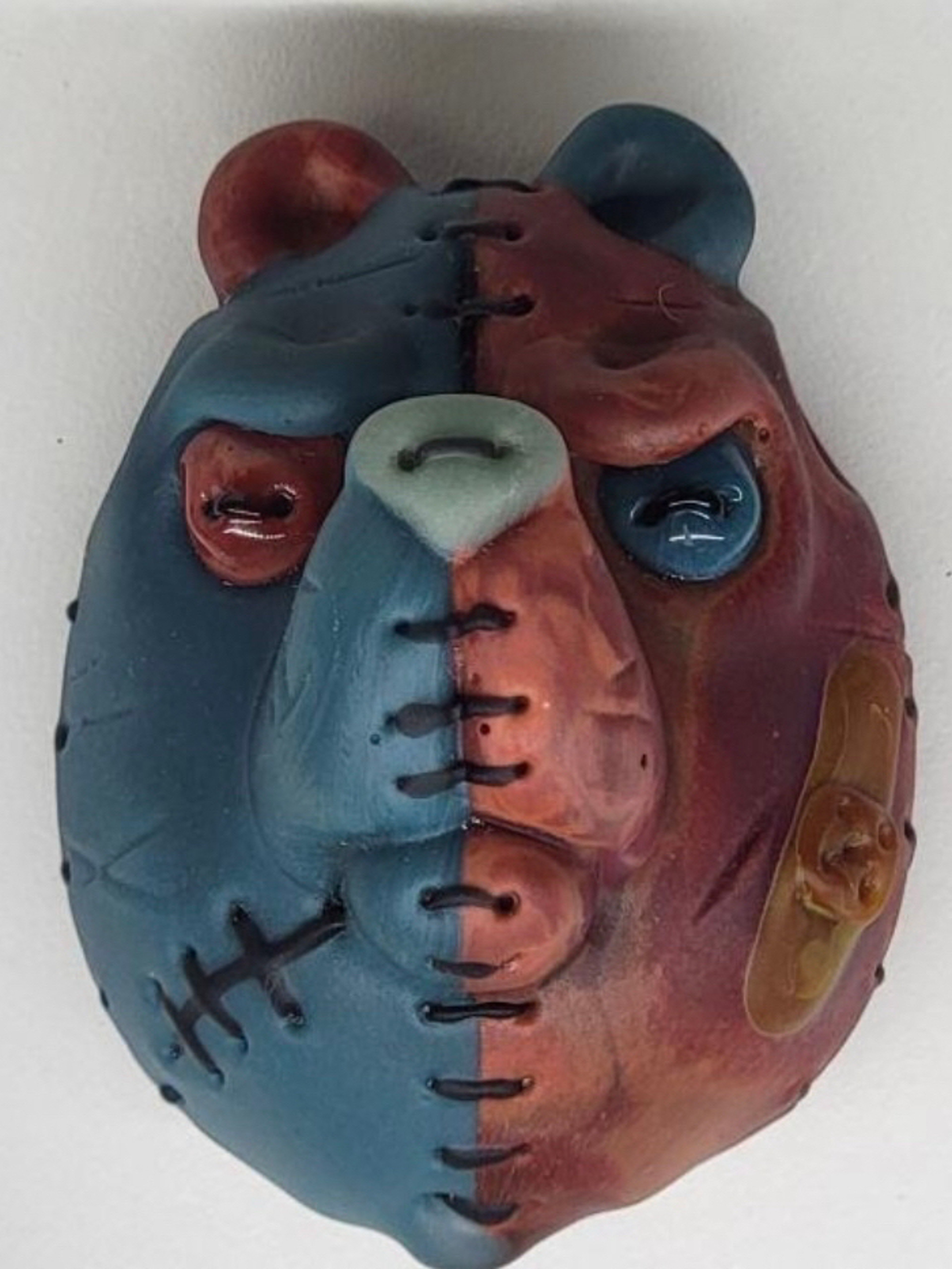 Preview pic of MULLER X COYLE button nose 🧵 🐻