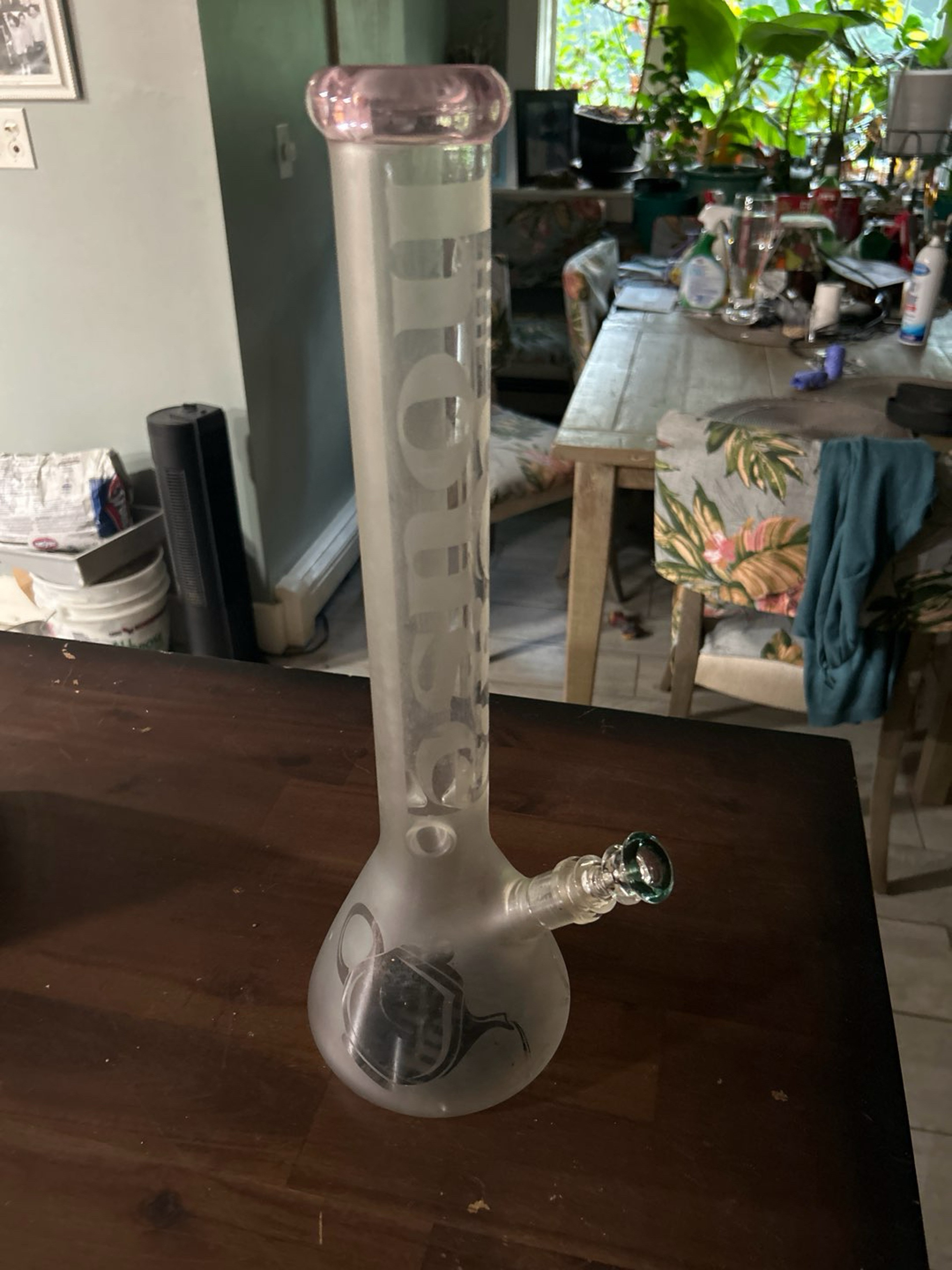 Preview pic of 18’ bong