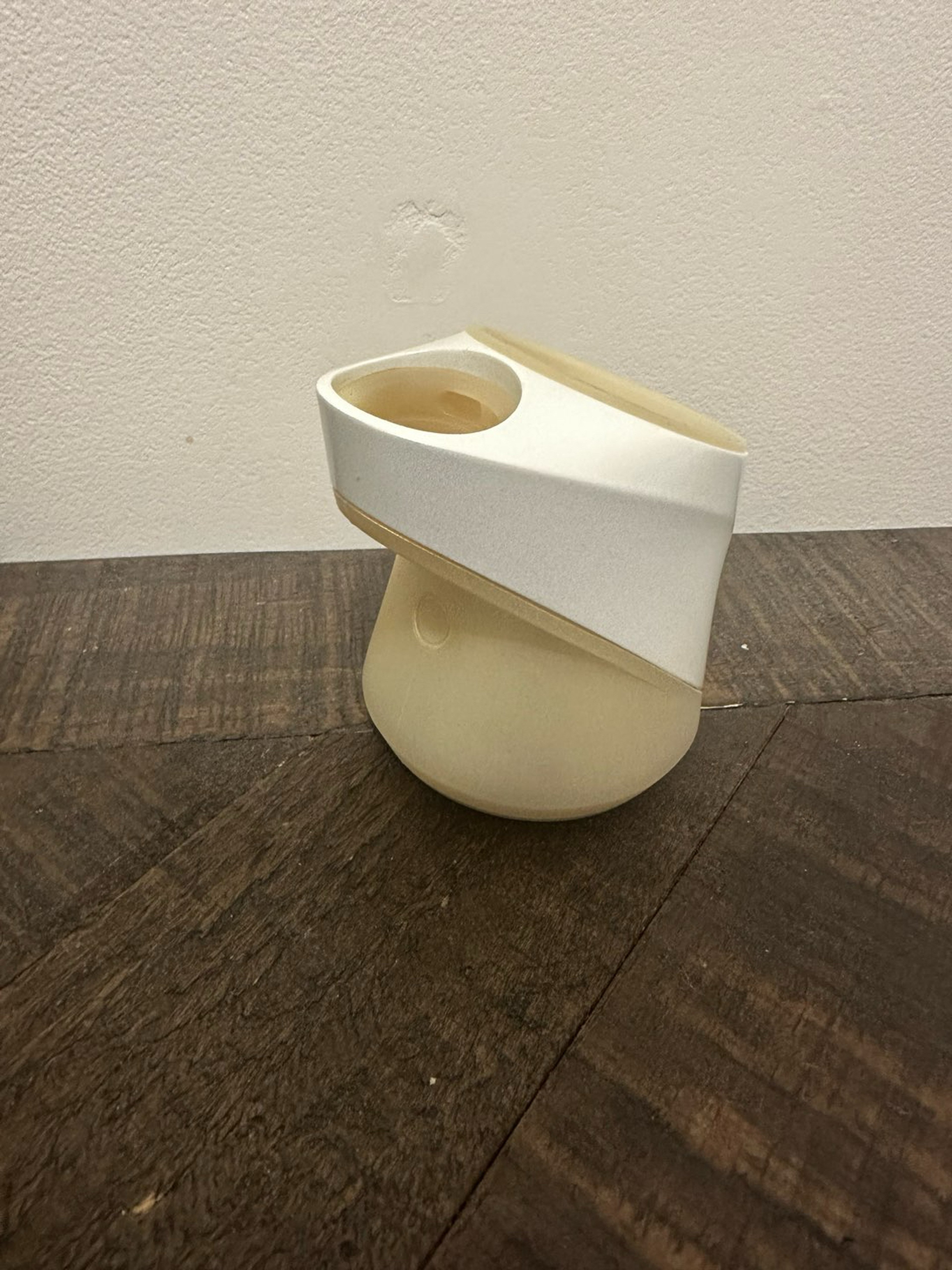 Preview pic of Puffco pro opal base