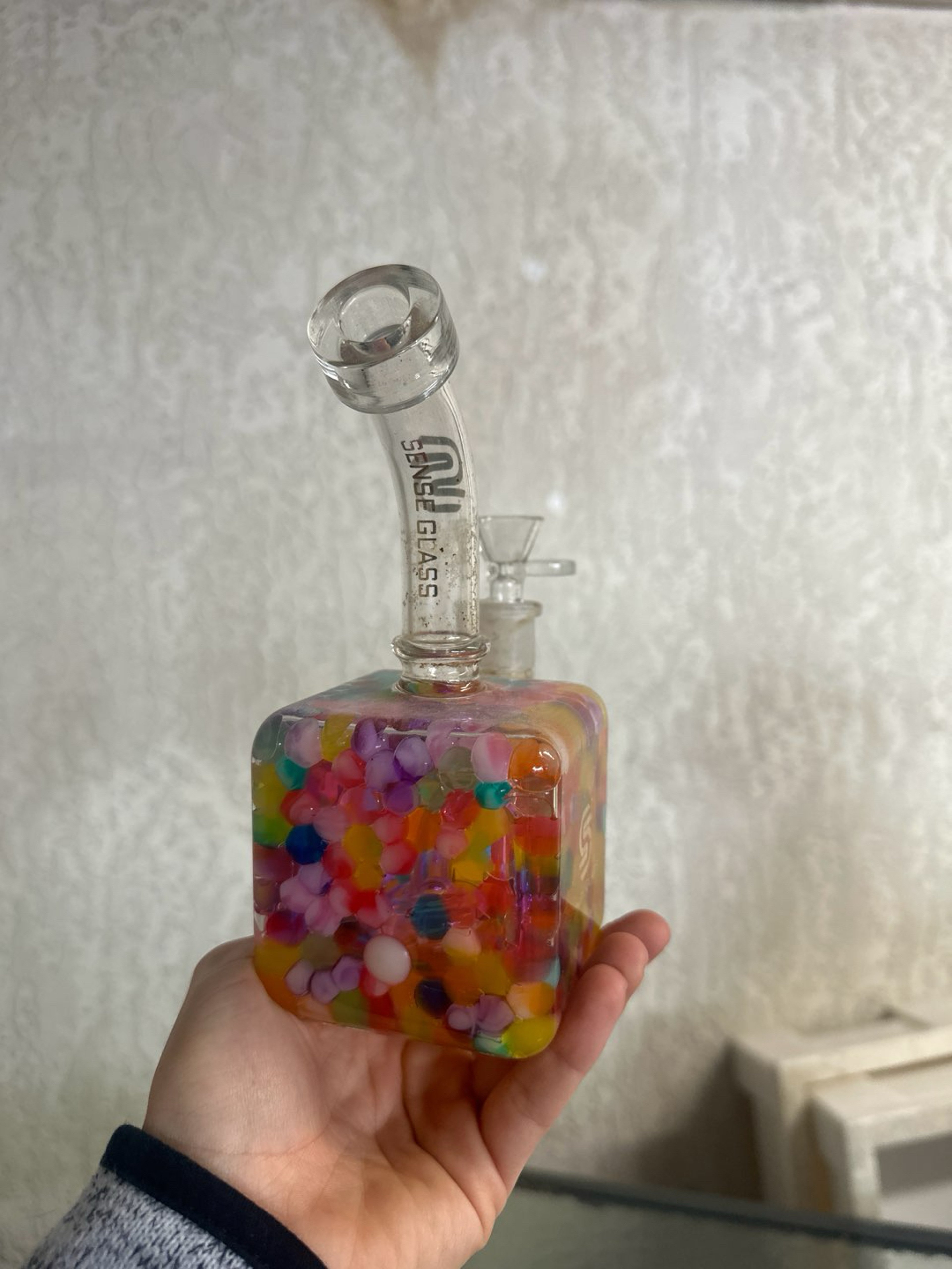 Preview pic of Cube water bong- colorful